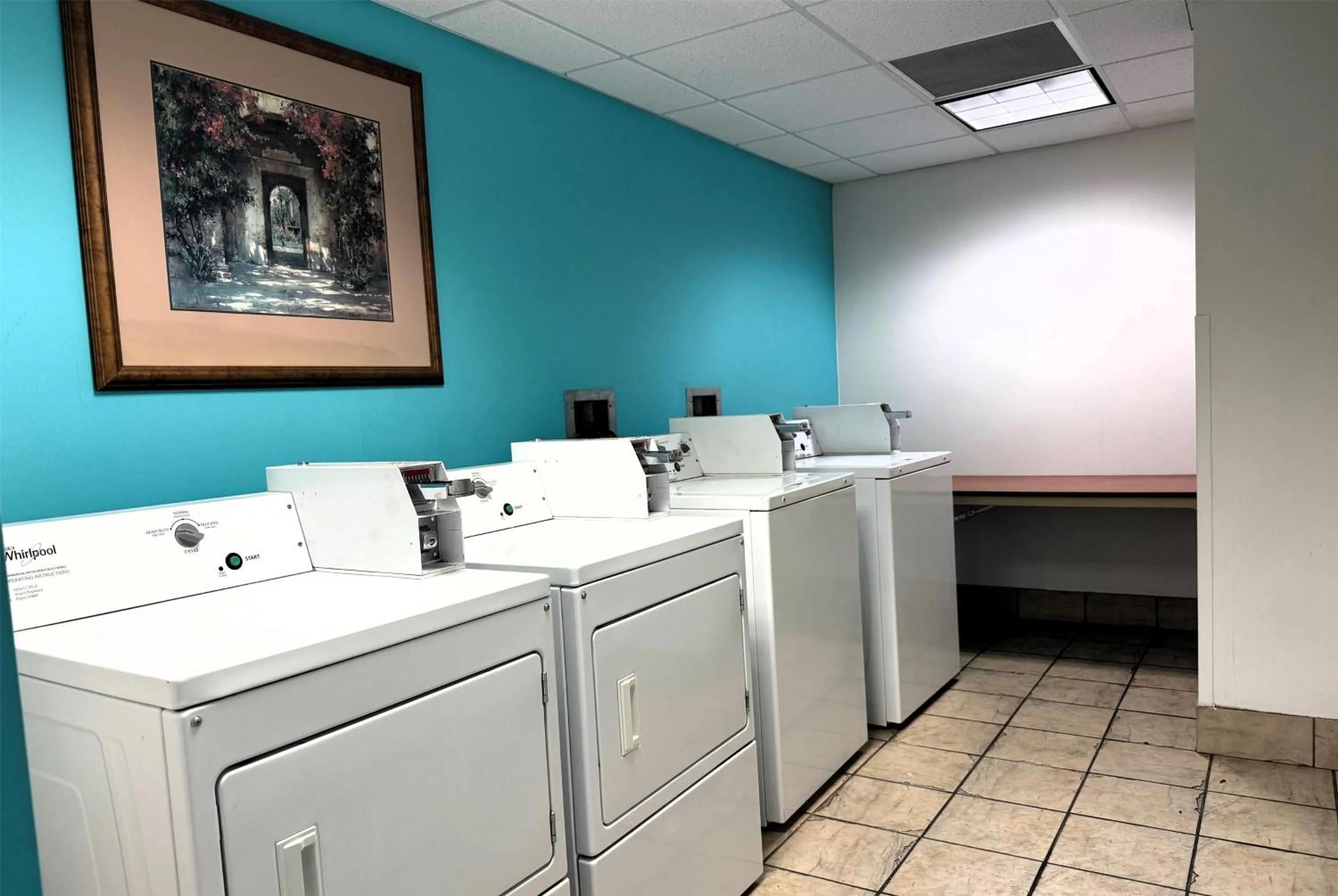 On site in Howard Johnson by Wyndham Evansville East