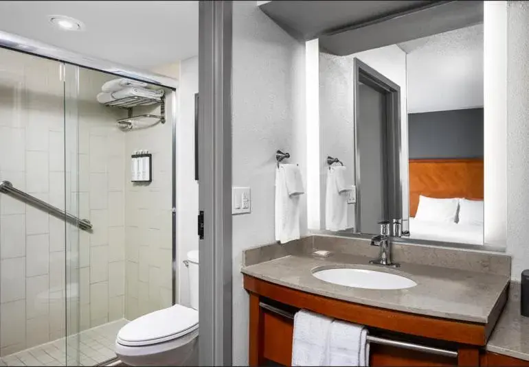 King Room with Sofa Bed - High Floor in Hyatt Place Atlanta Airport South King Room with Sofa Bed - High Floor in Hyatt Place Atlanta Airport South