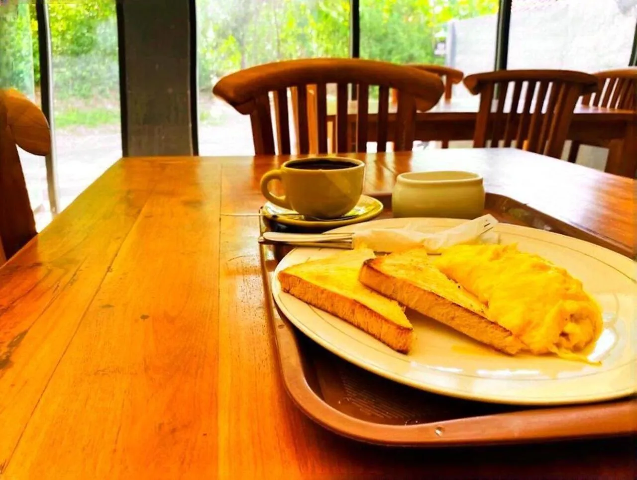 Food and drinks in Sukawati Inn at Crystal Bay