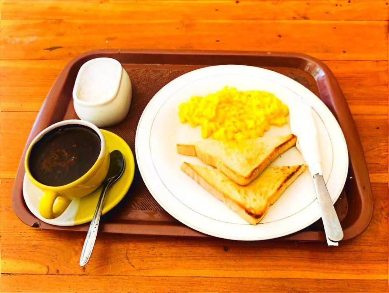 Food and drinks in Sukawati Inn at Crystal Bay