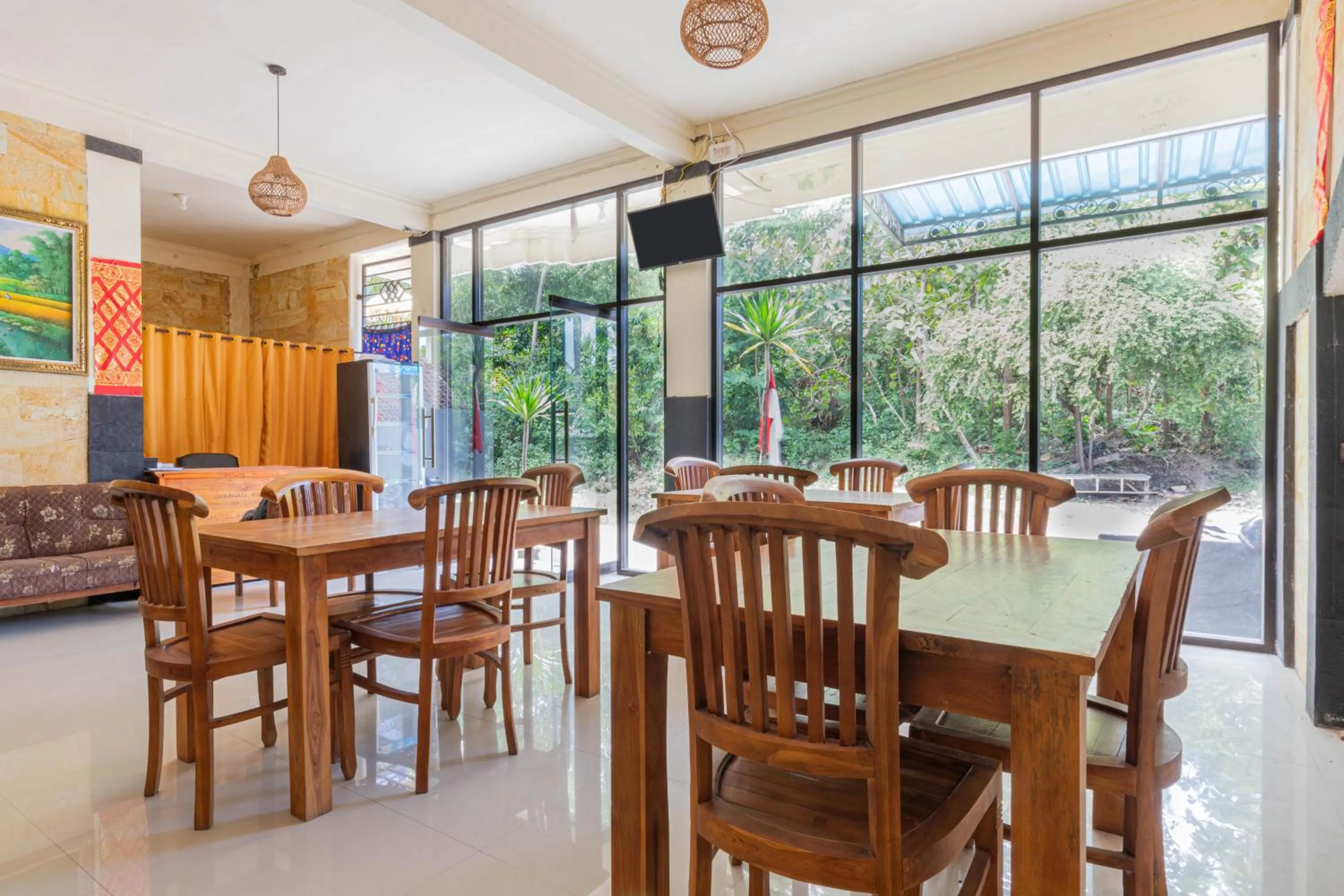 Living room in Sukawati Inn at Crystal Bay