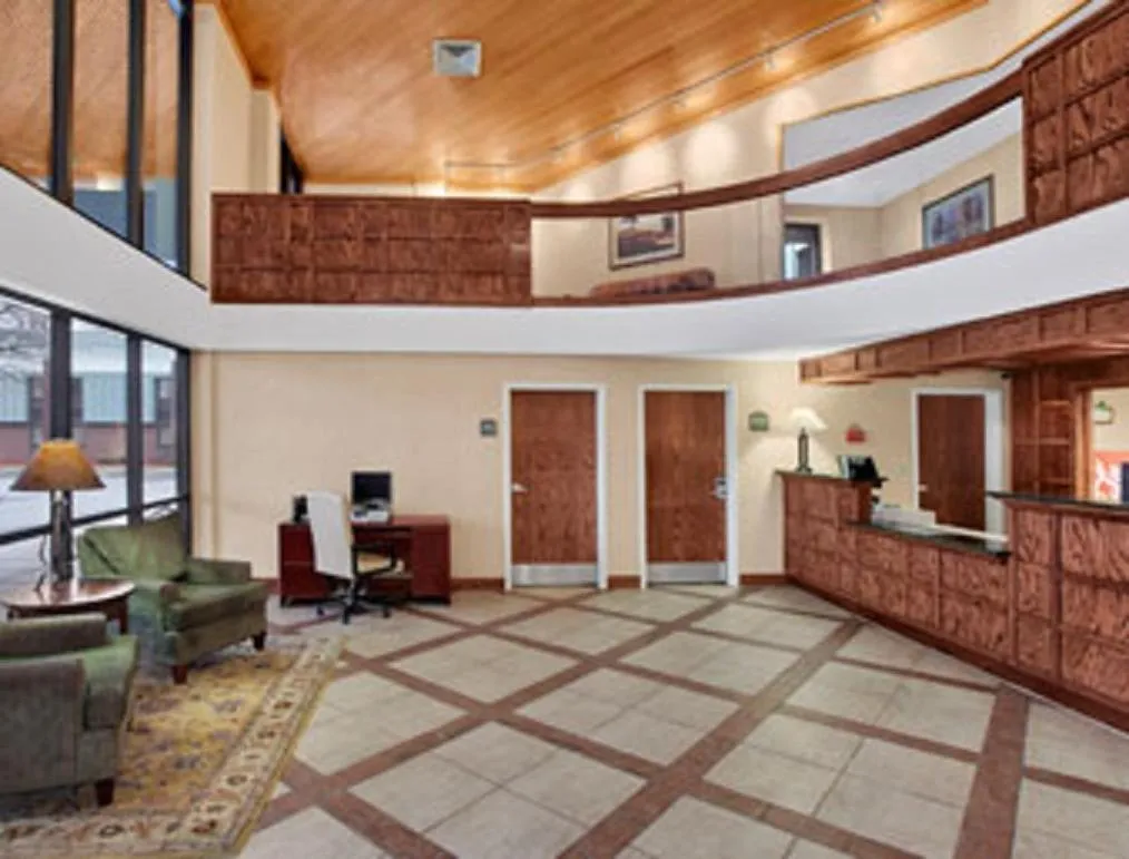 Lobby or reception in Baymont by Wyndham Elkhart