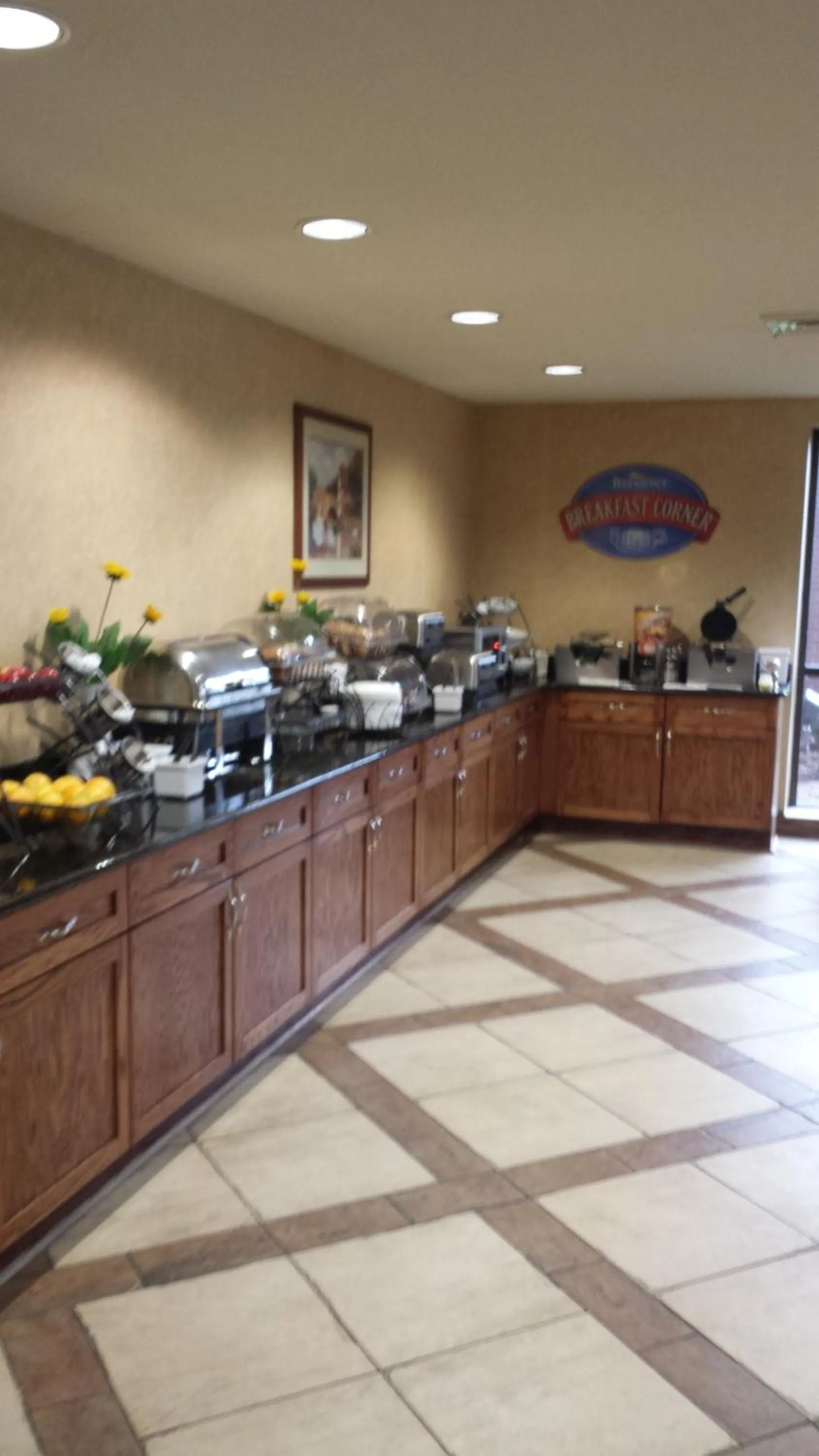 Restaurant/places to eat in Baymont by Wyndham Elkhart