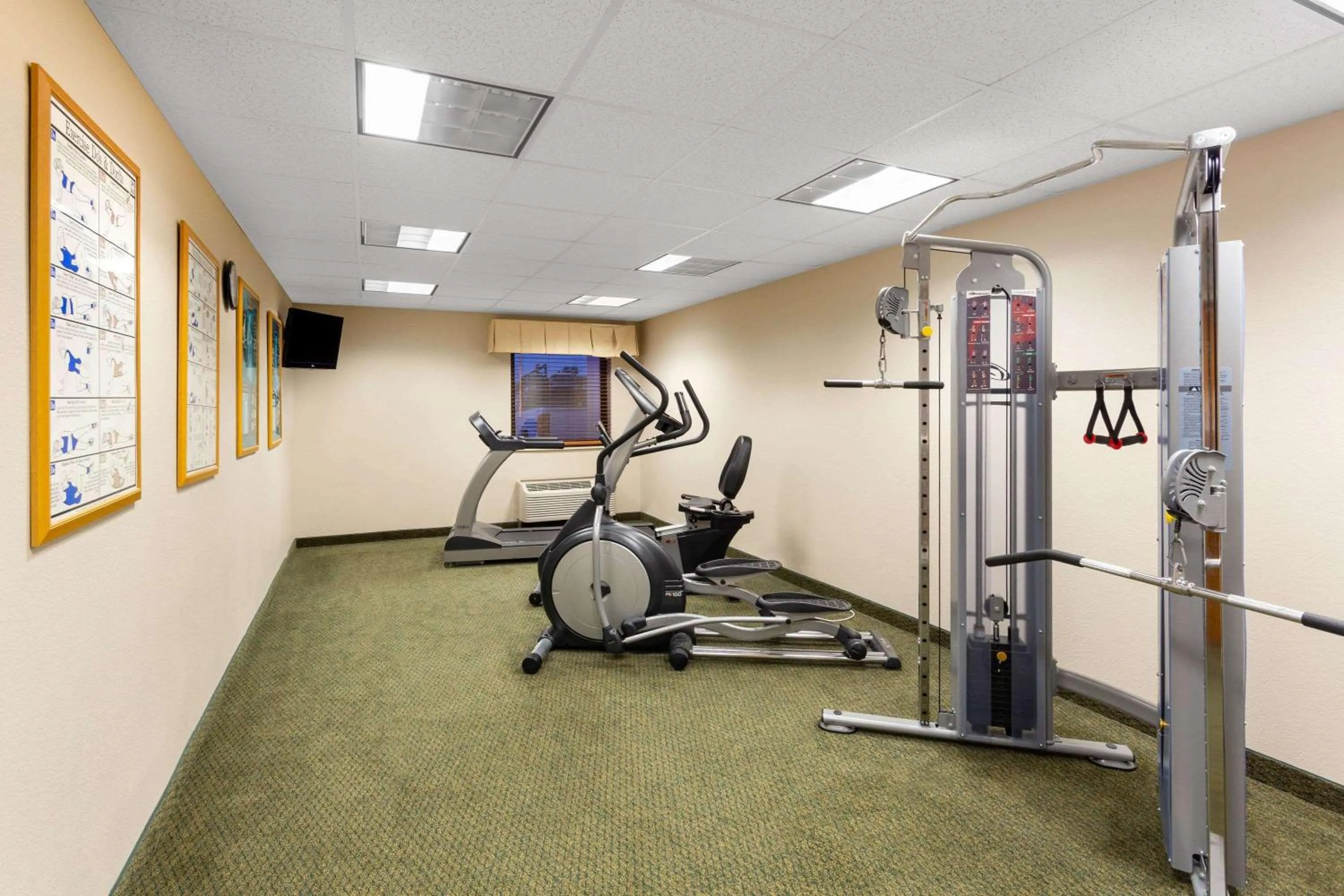 Fitness centre/facilities in Baymont by Wyndham Elkhart