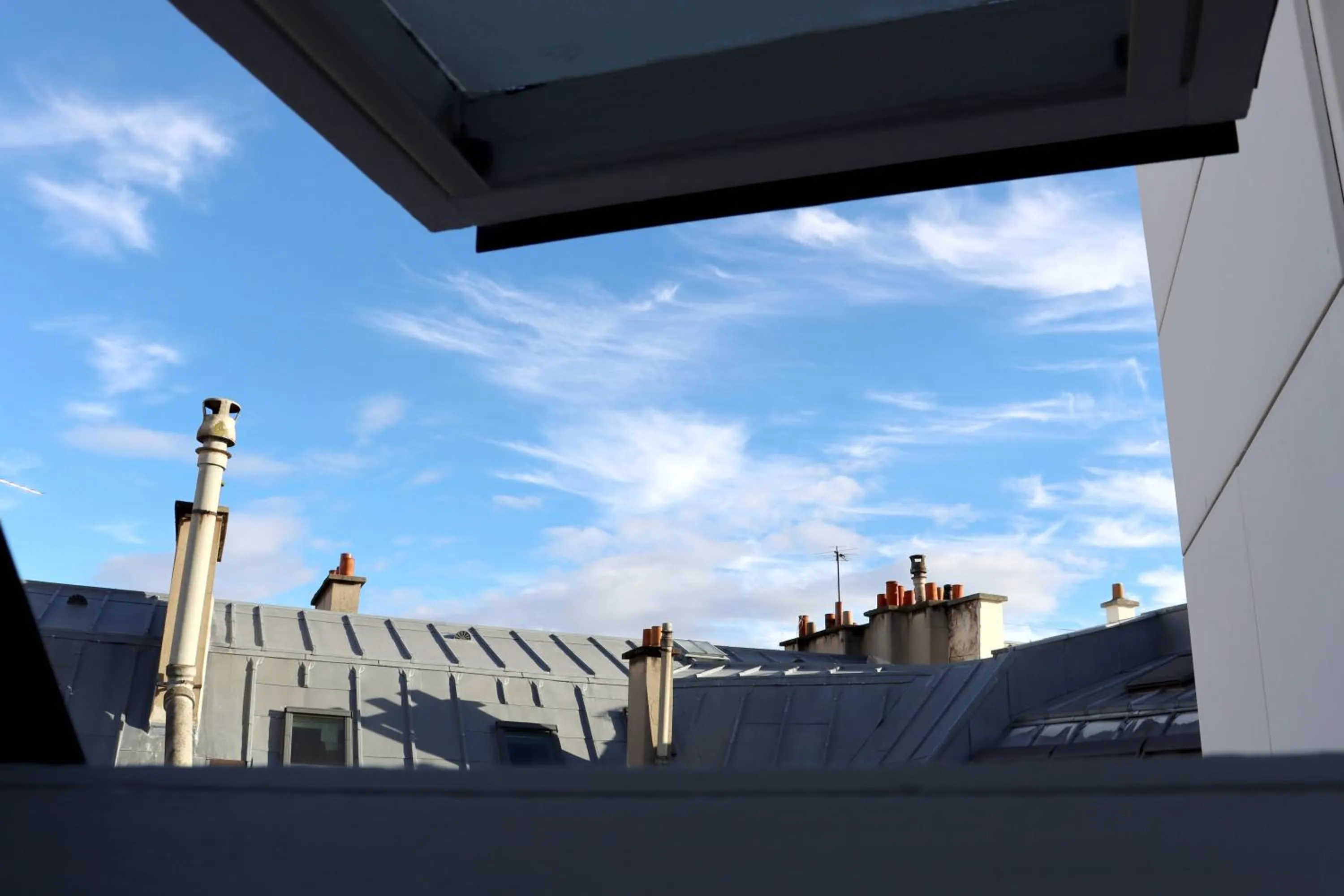 View (from property/room) in Le Pergolèse Paris Champs Elysées