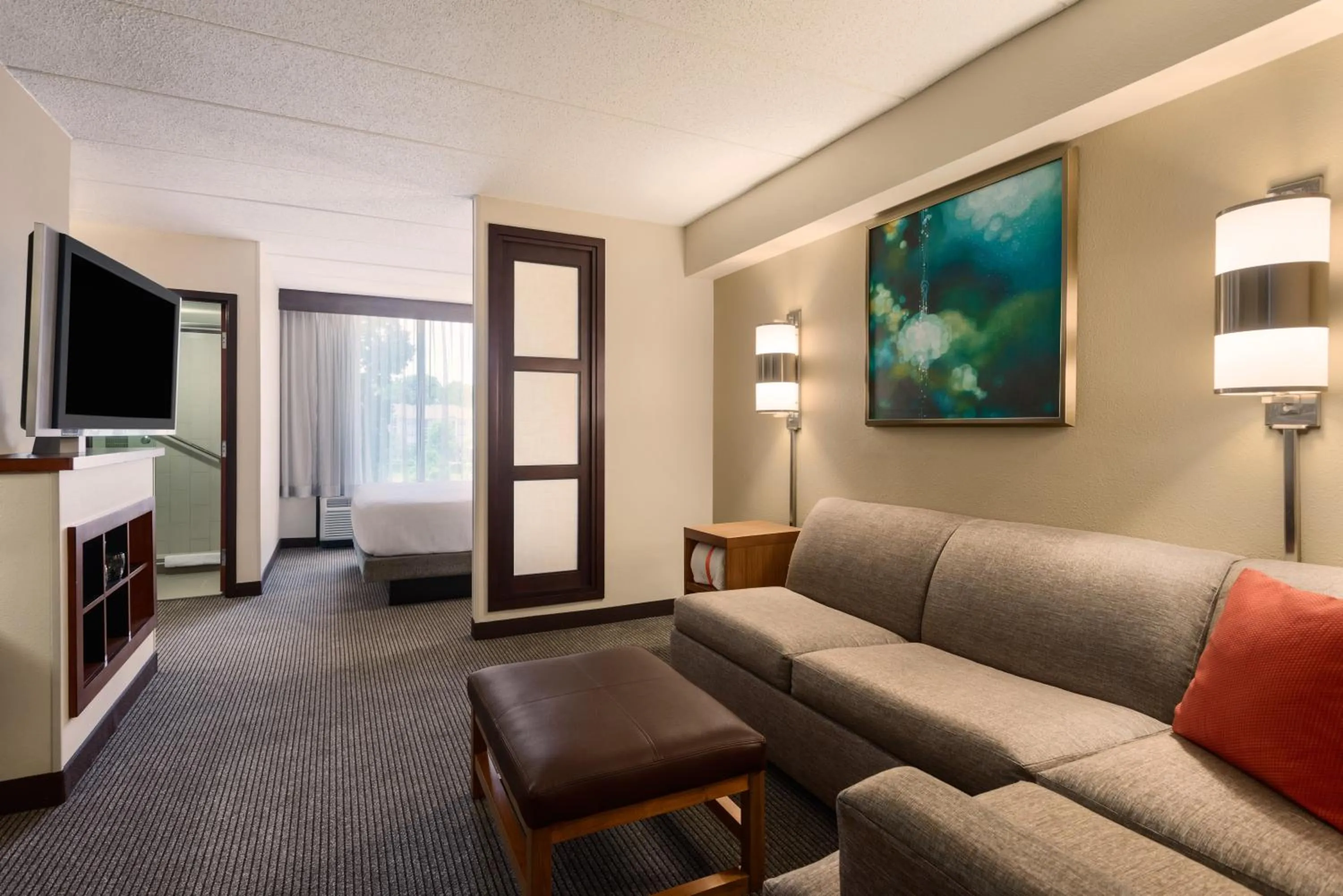 Living room in Hyatt Place Baltimore Owings Mills