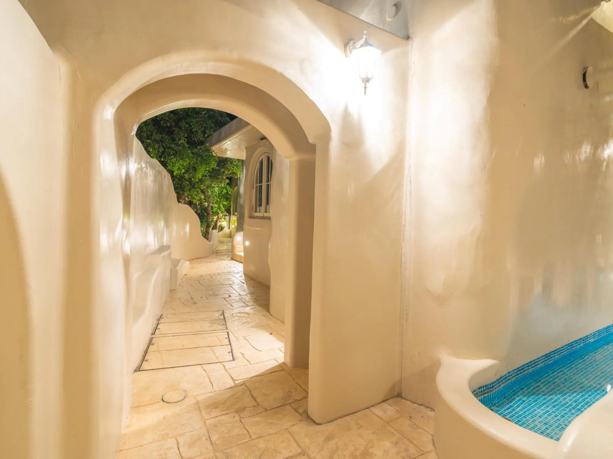 Property building in Yuki Suite Kourijima