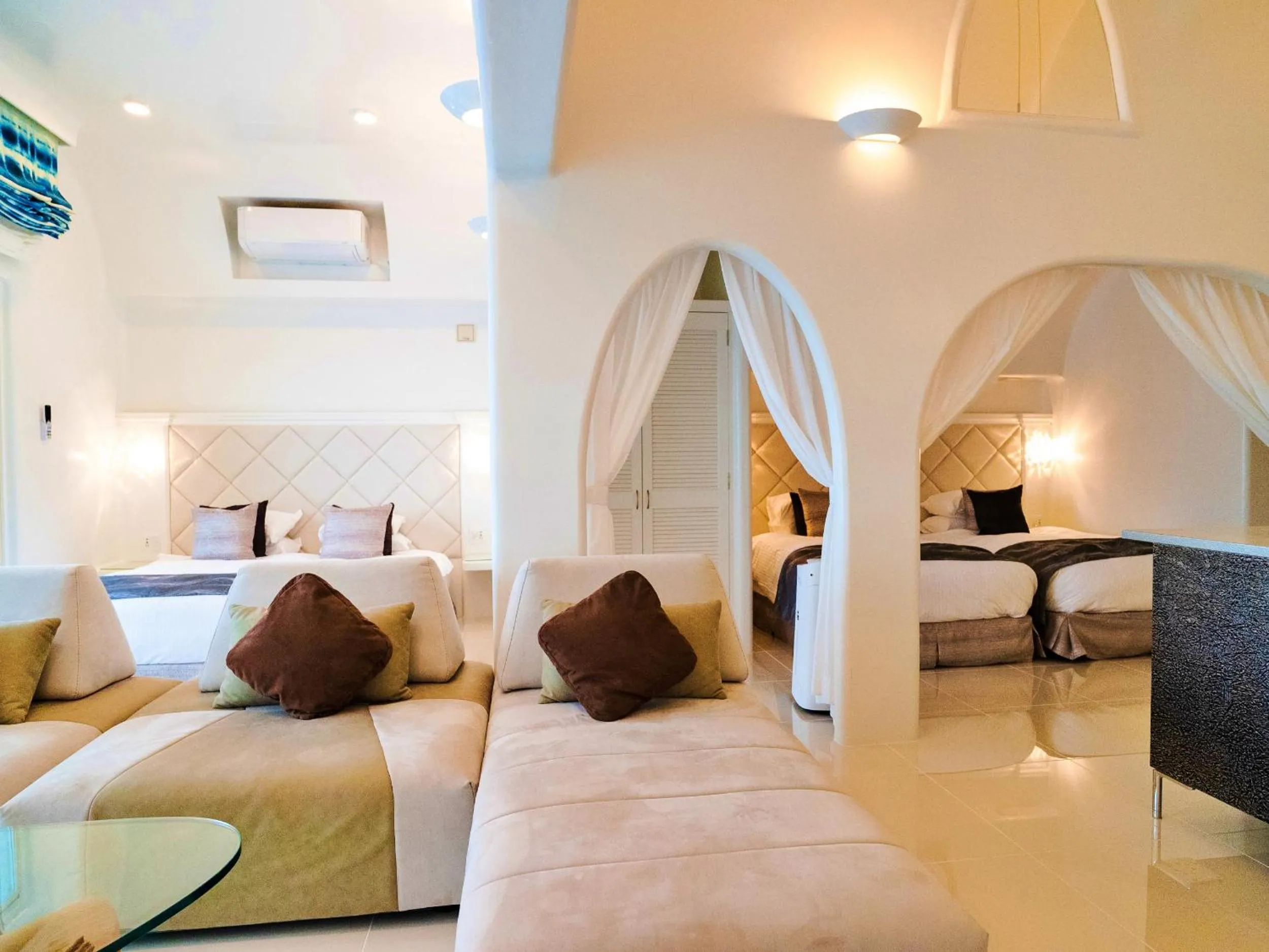 Bed in Yuki Suite Kourijima