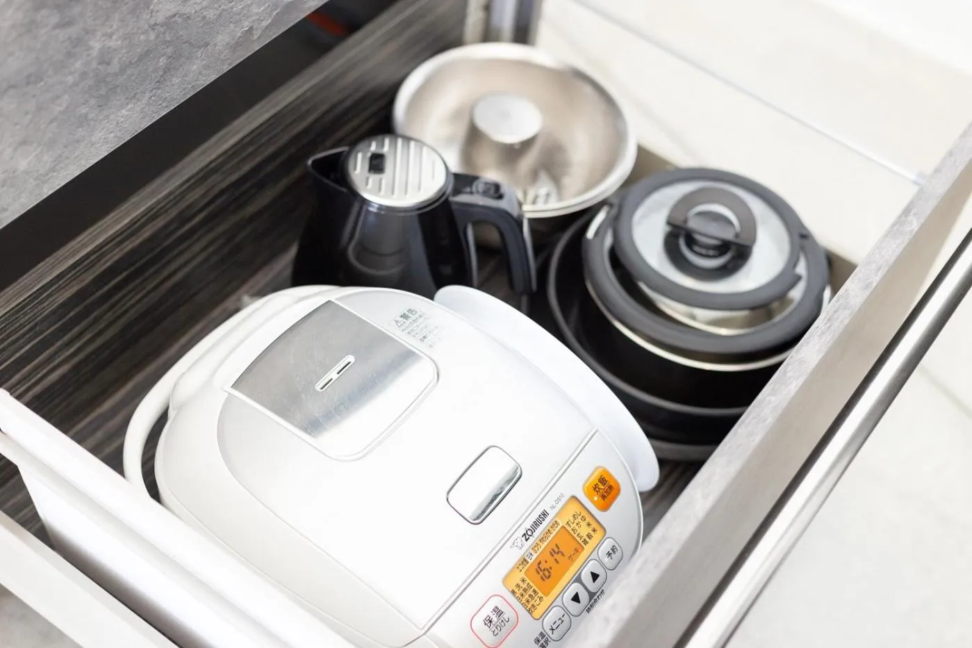 kitchen in Yuki Suite Kourijima