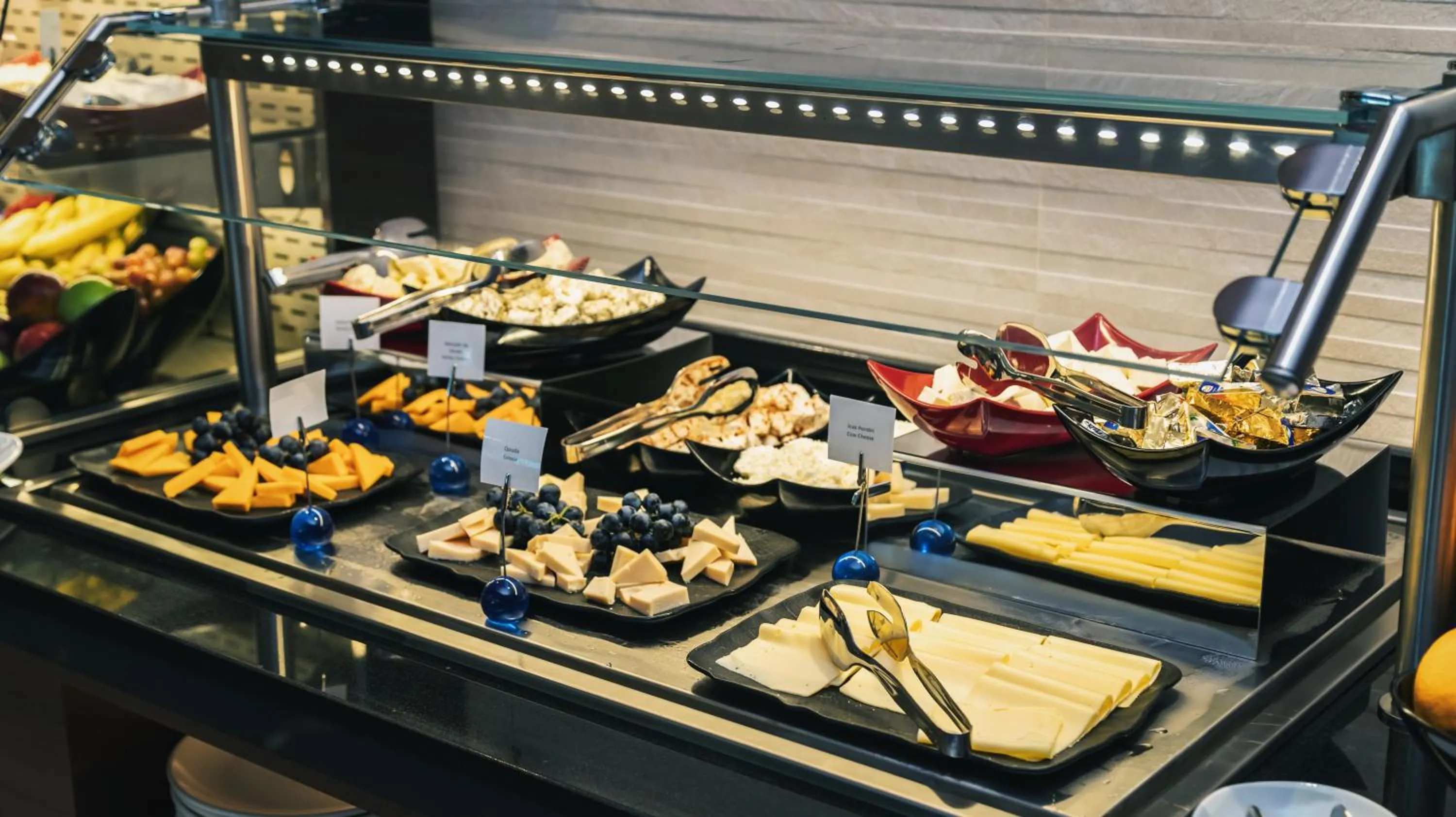 Buffet breakfast in Midtown Hotel Baku