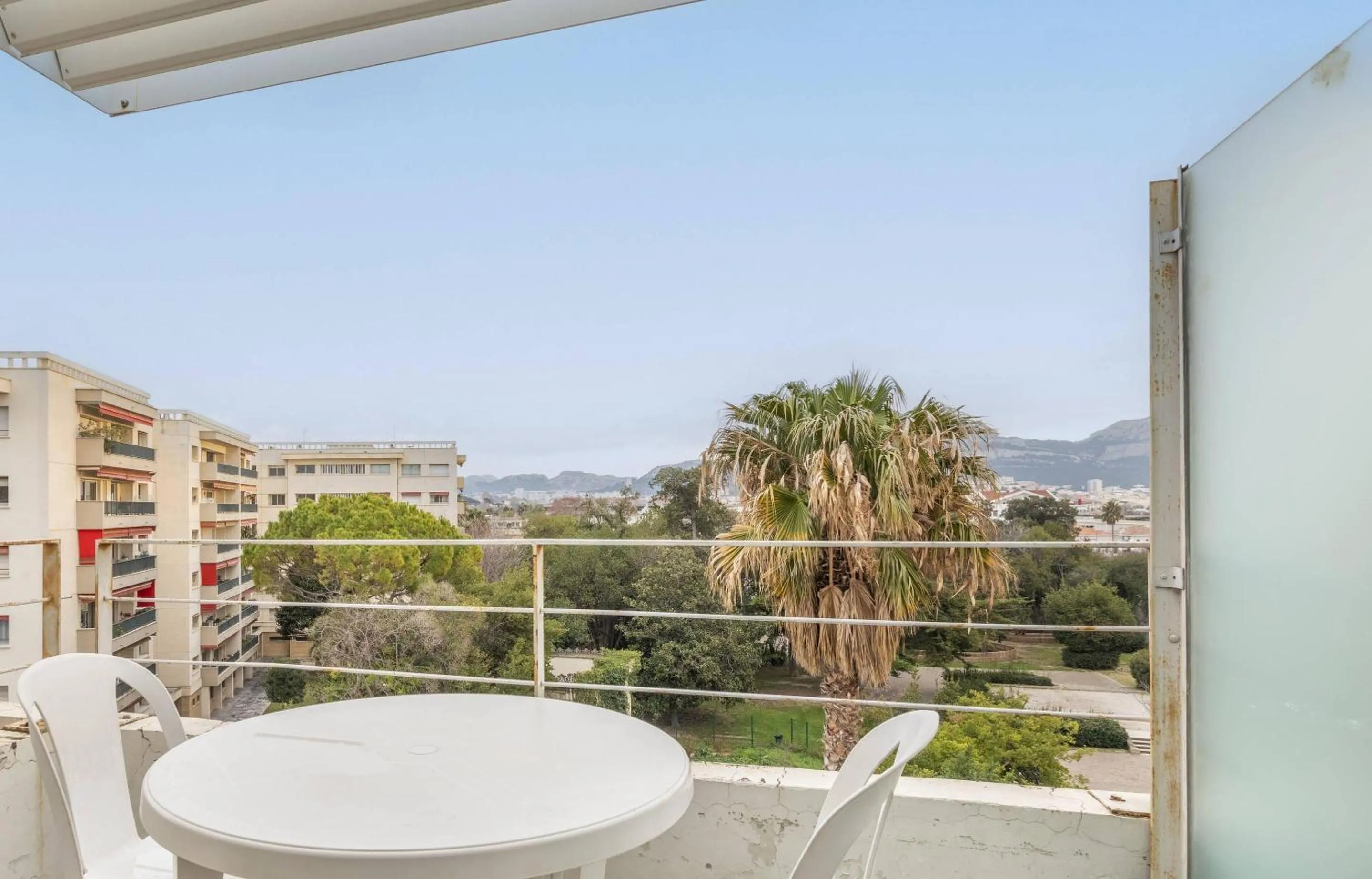 Bedroom in Comfort Aparthotel Marseille Prado