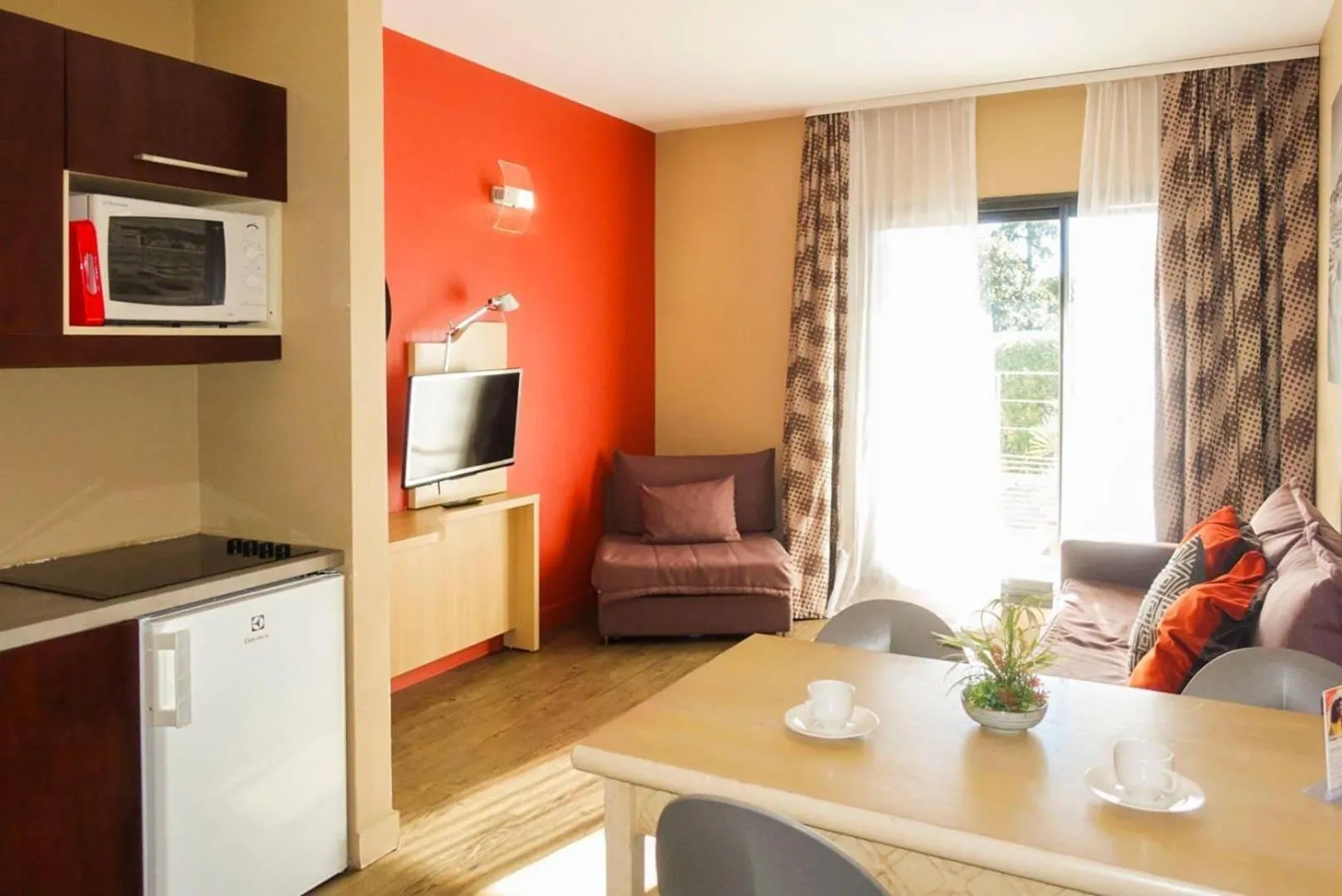 Bedroom in Comfort Aparthotel Marseille Prado