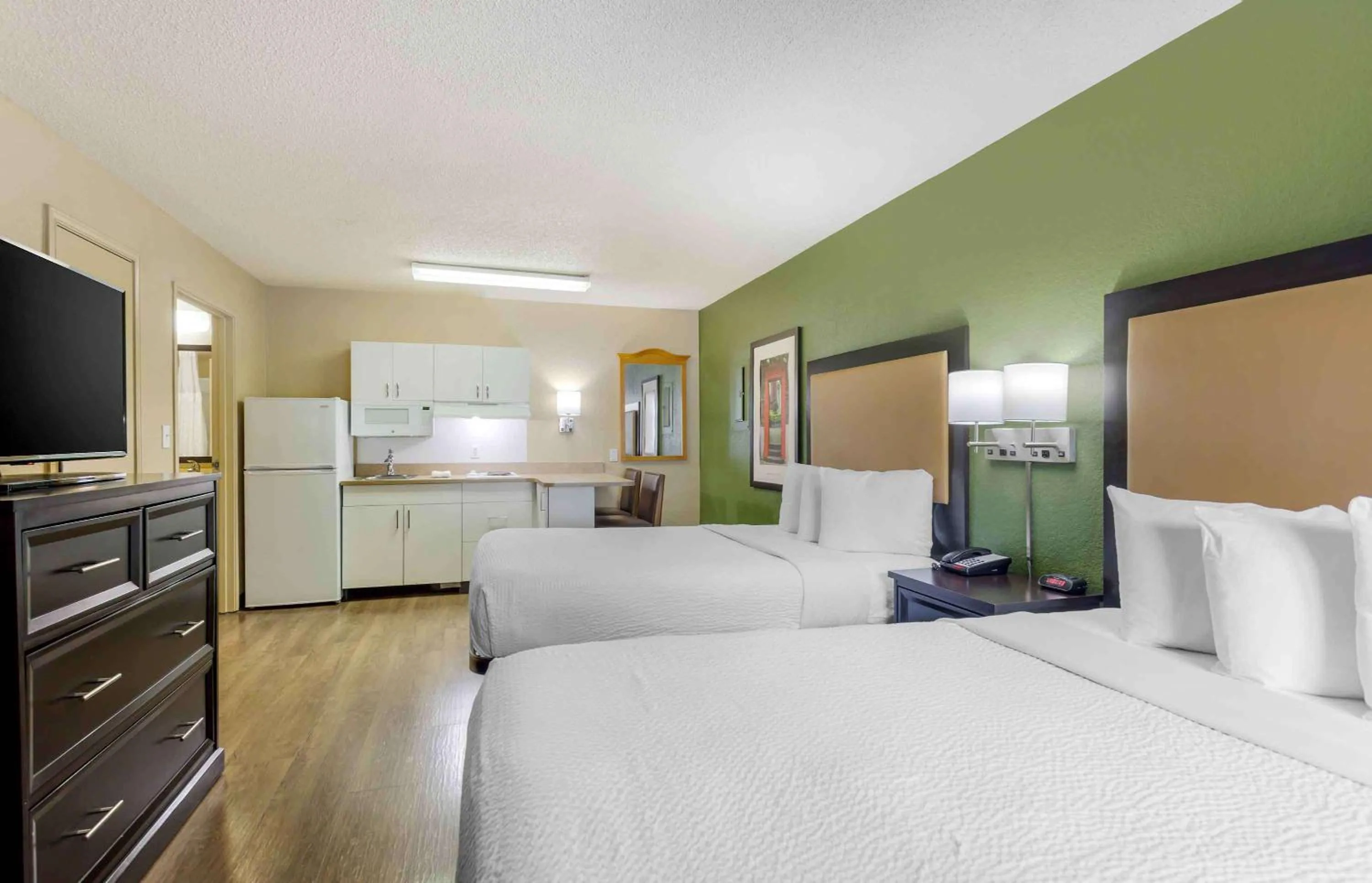 Bedroom, Bed in Extended Stay America Select Suites - Phoenix - Mesa - West