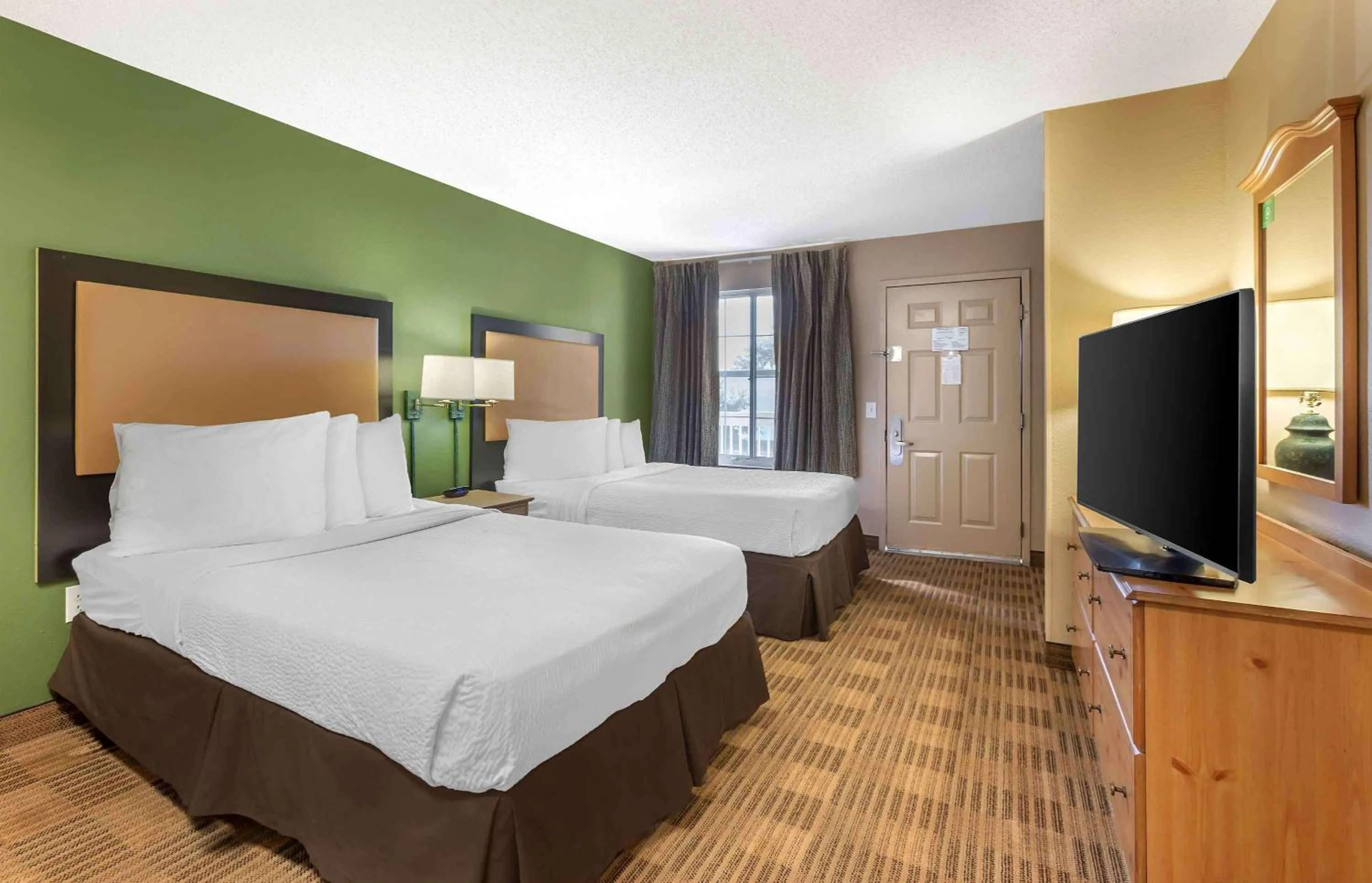 Bedroom, Bed in Extended Stay America Select Suites - Phoenix - Mesa - West