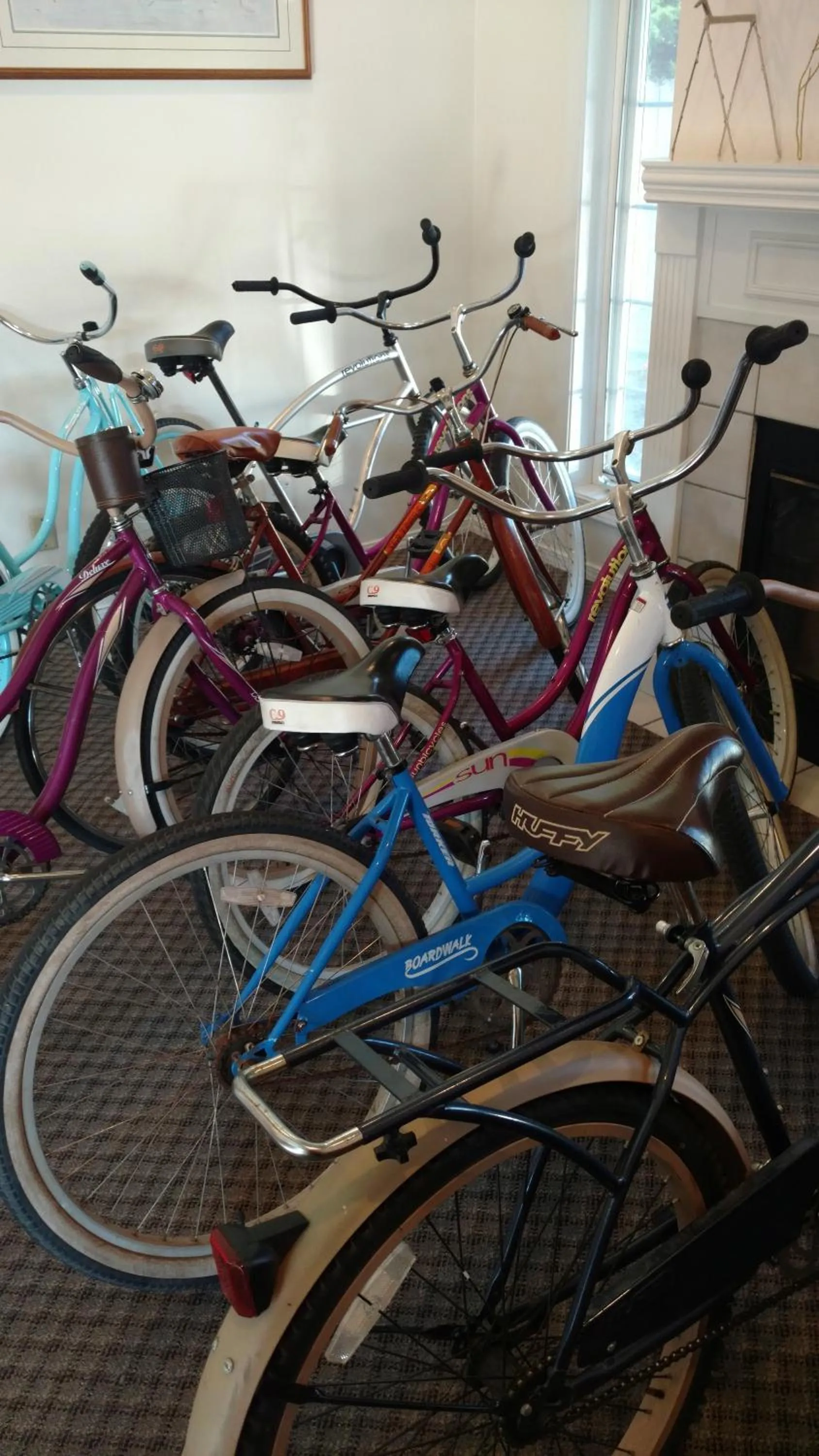 Activities in The Breakers Long Beach