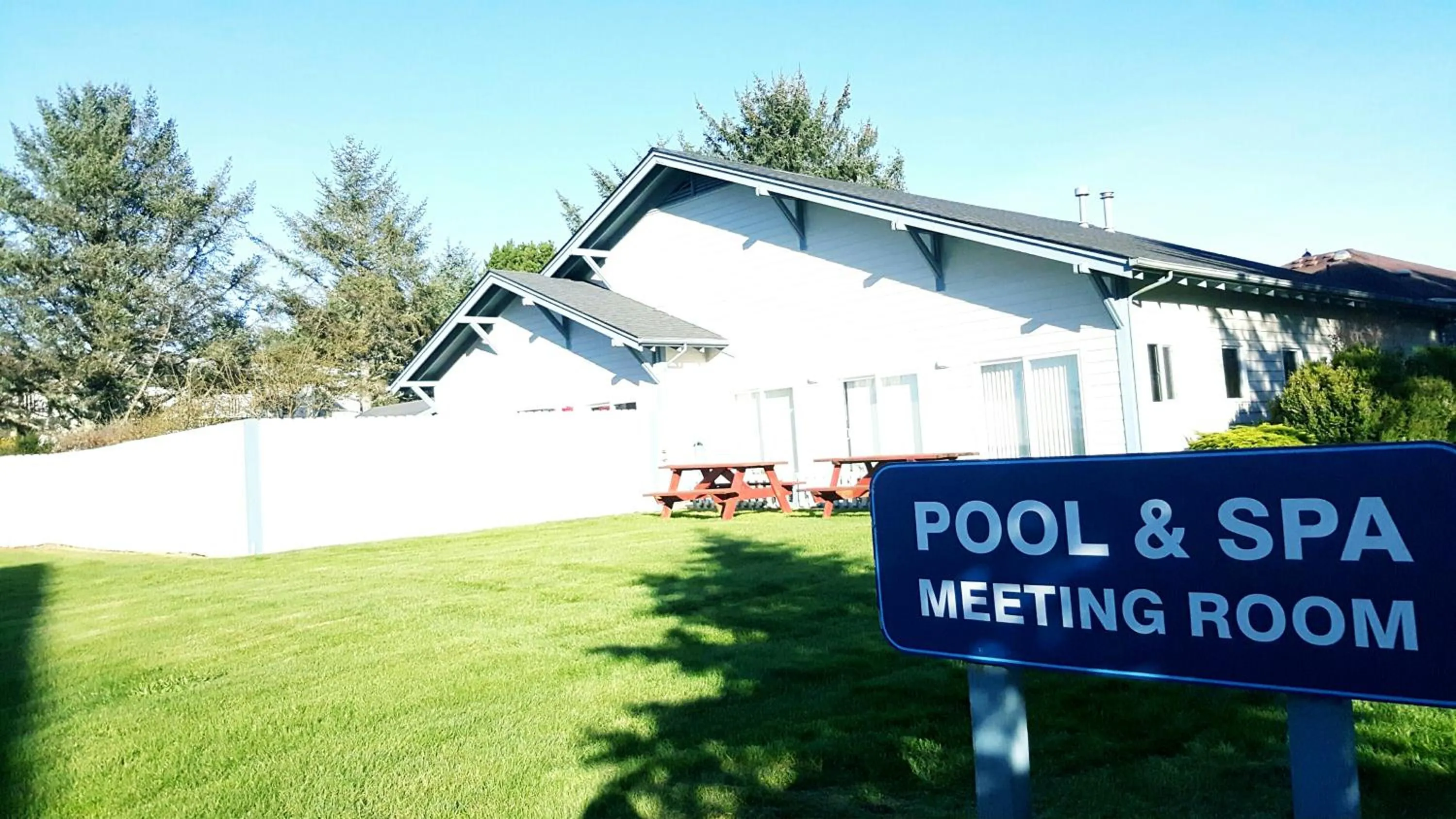 Property building in The Breakers Long Beach