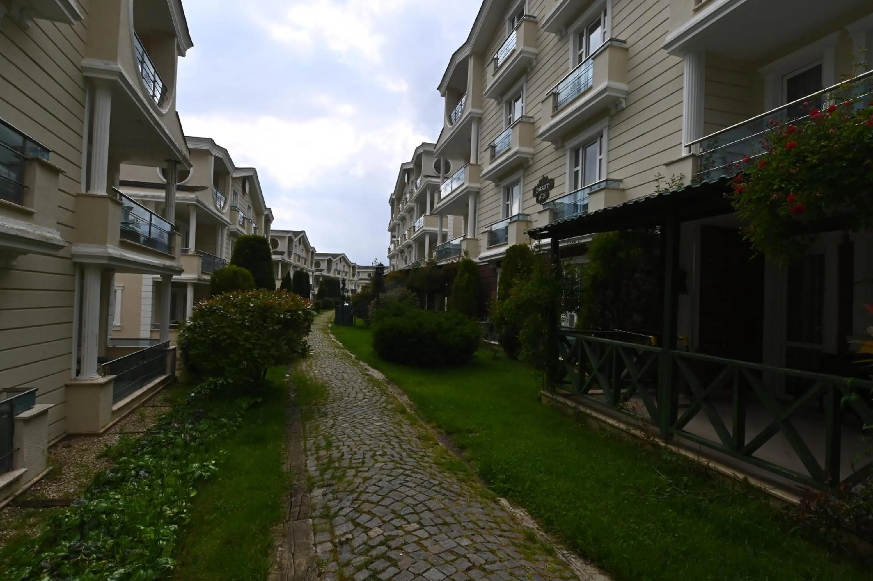 Property building in Sarot Thermal Vadi Tatil Koyu - Halal Hotel