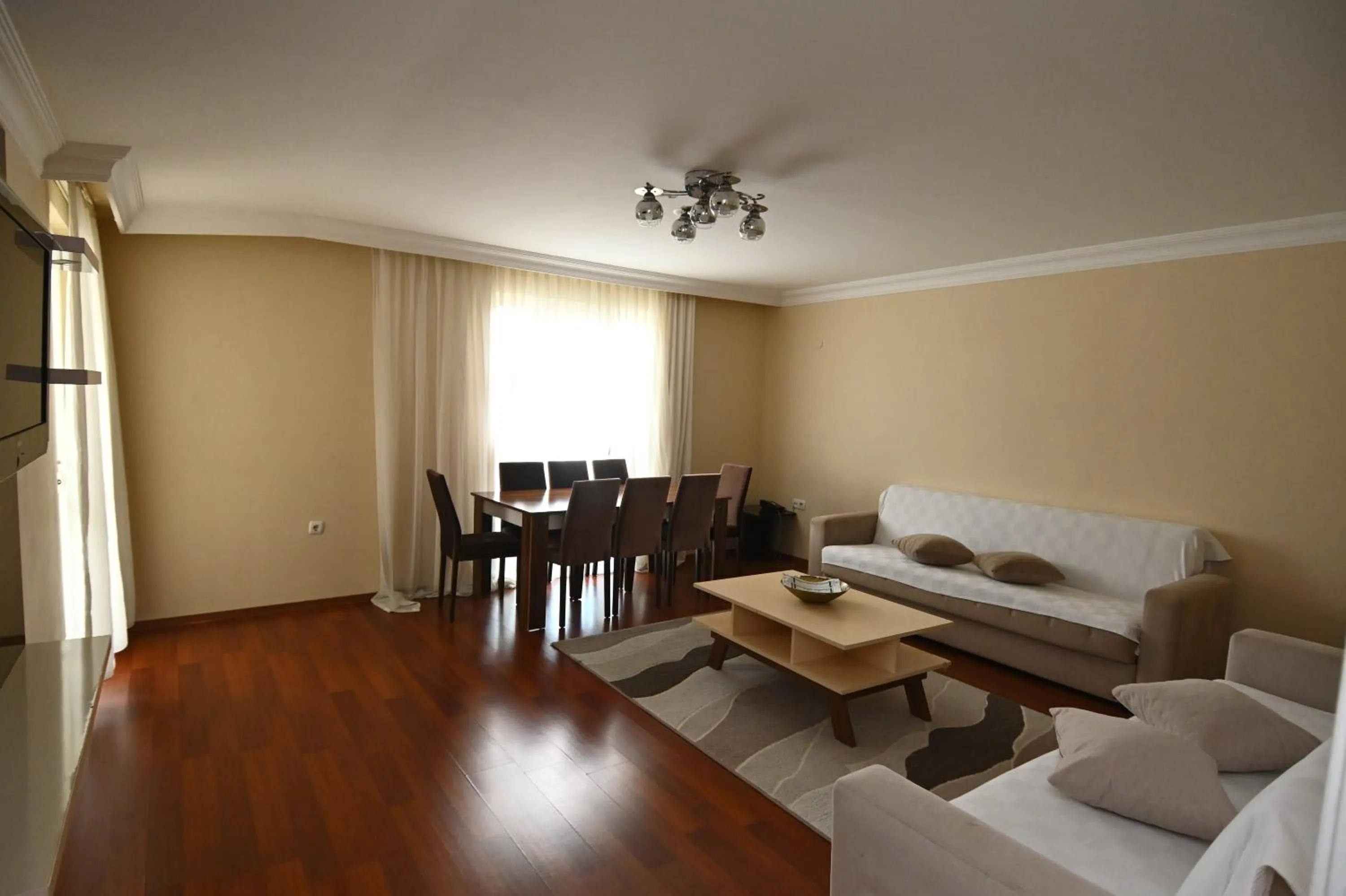 Living room in Sarot Thermal Vadi Tatil Koyu - Halal Hotel