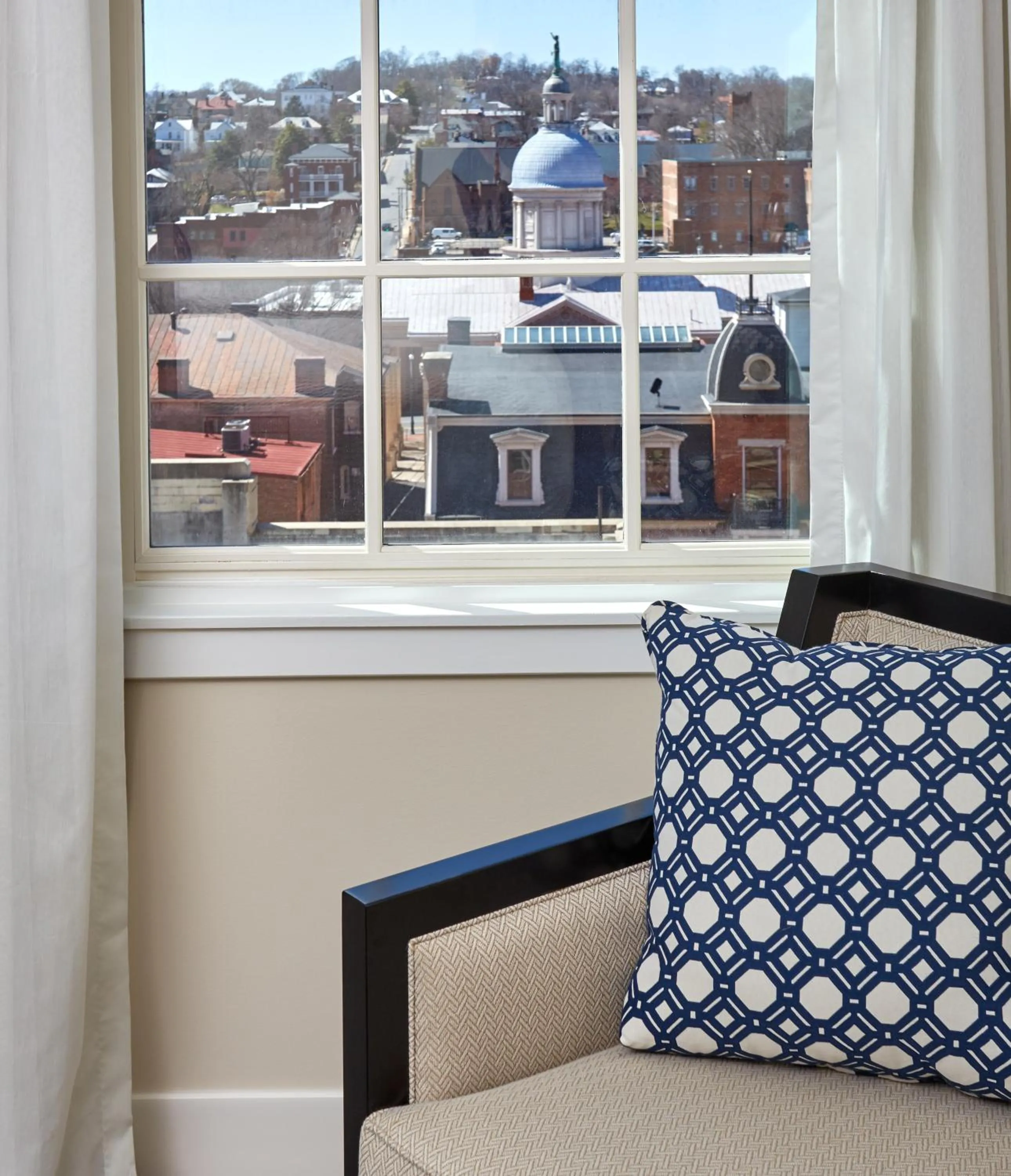 City view in Hotel 24 South