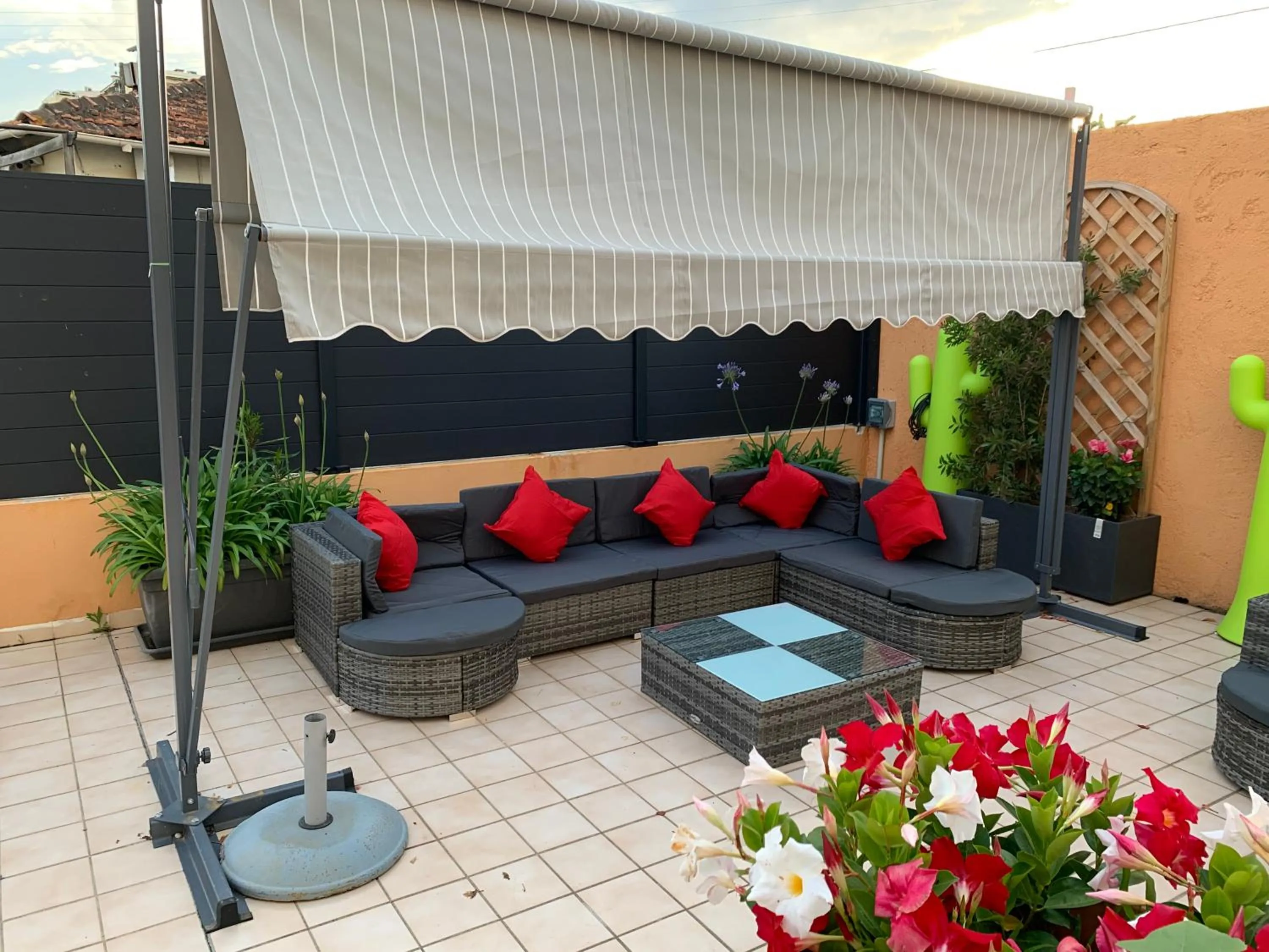 Lounge or bar in Hôtel Restaurant de la Mer