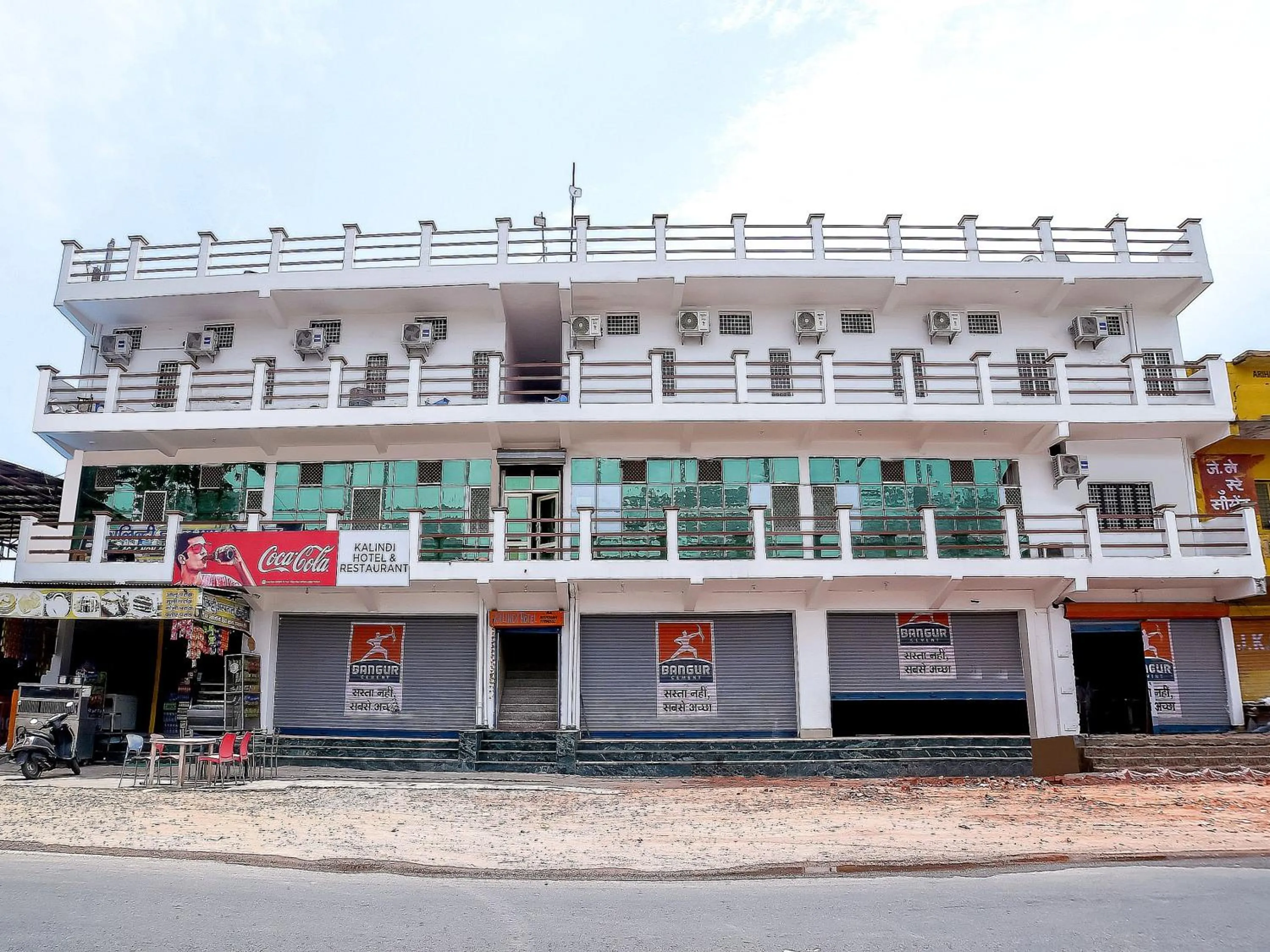 Facade/entrance in Hotel O Kalindi