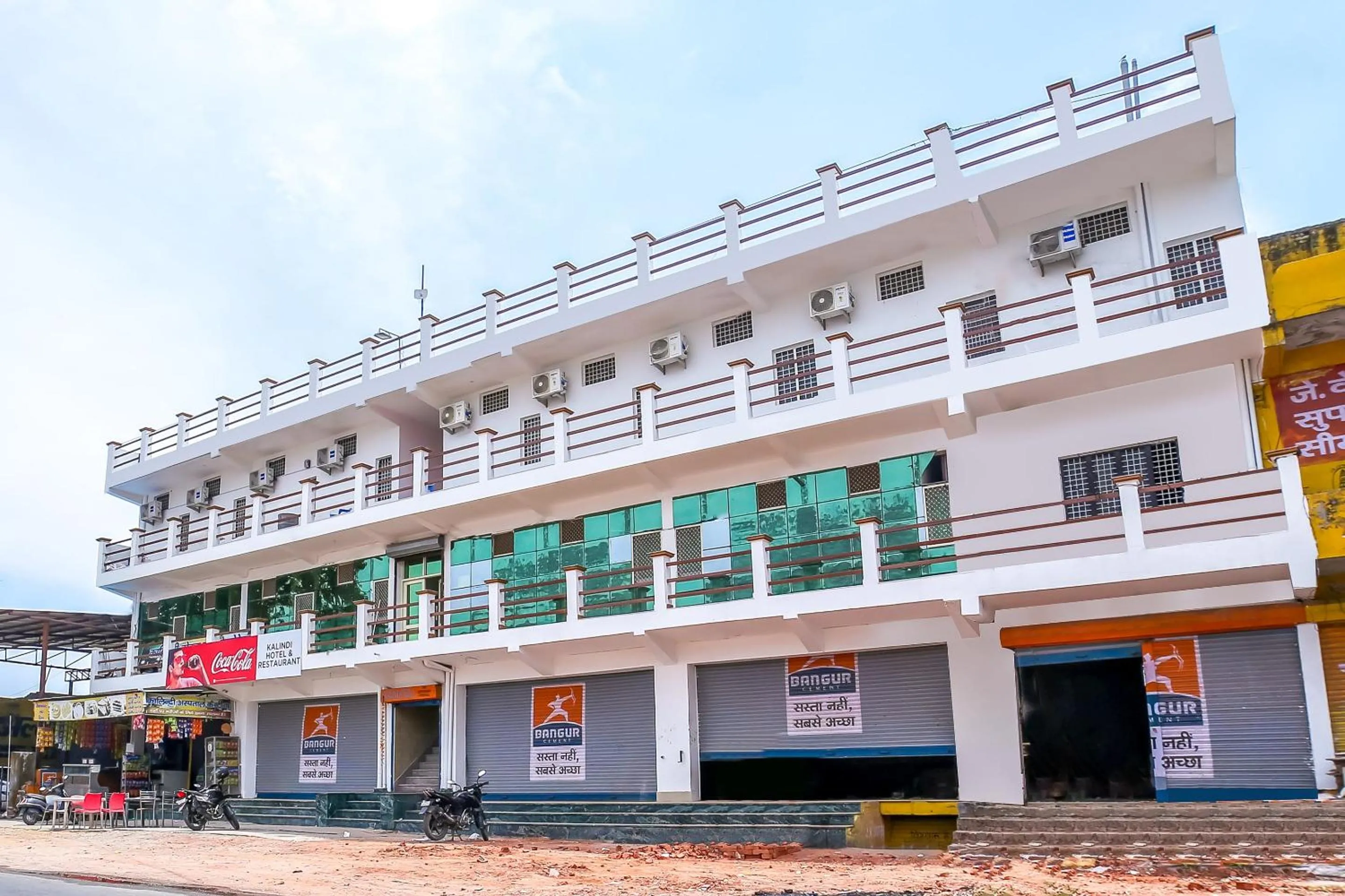Facade/entrance in Hotel O Kalindi