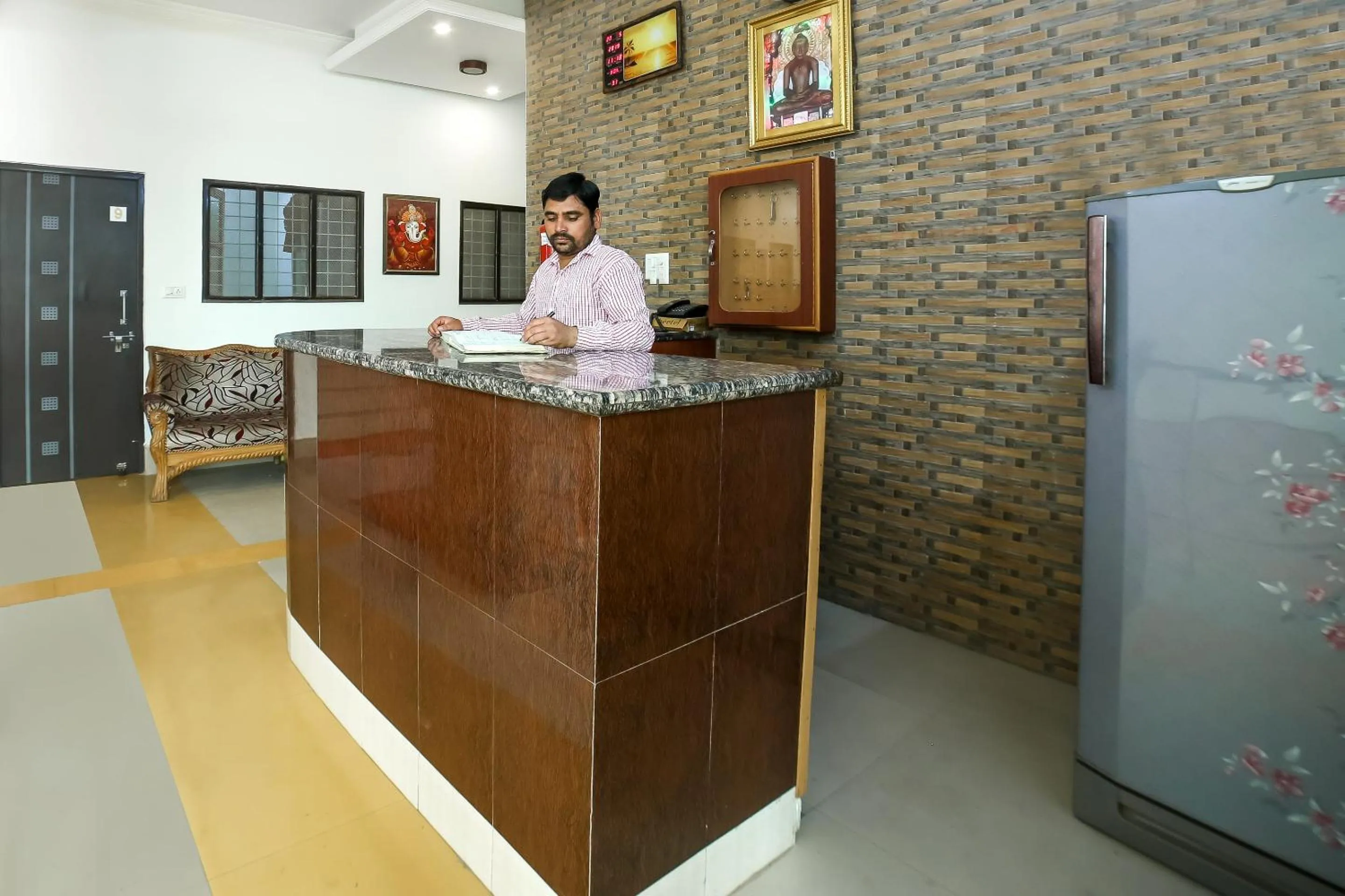 Lobby or reception in Hotel O Kalindi