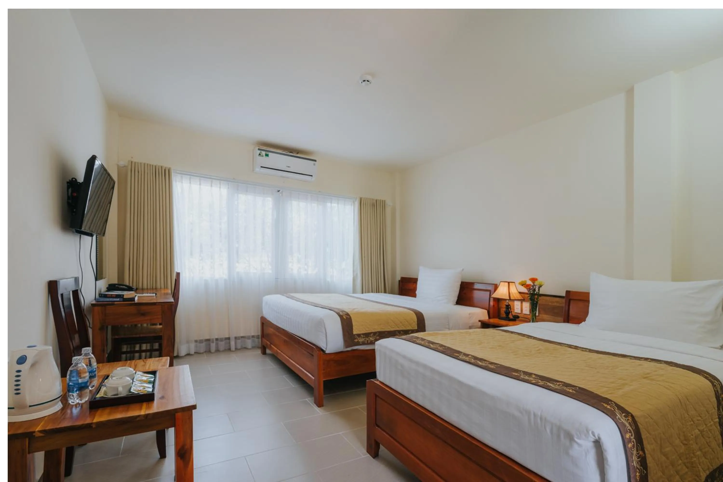 Photo of the whole room, Bed in Le Garden Resort & Spa Phú Quốc