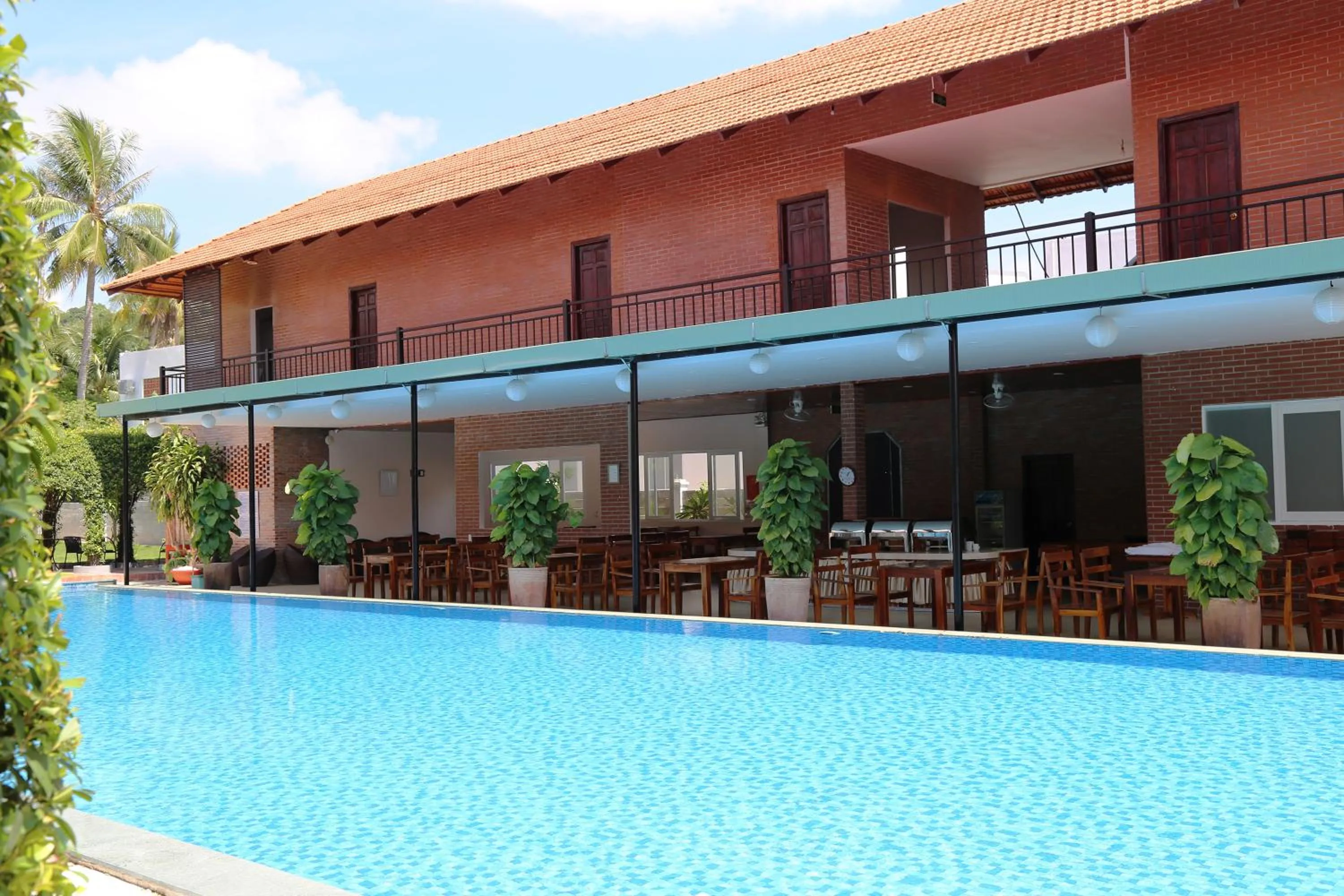 Pool view in Le Garden Resort & Spa Phú Quốc