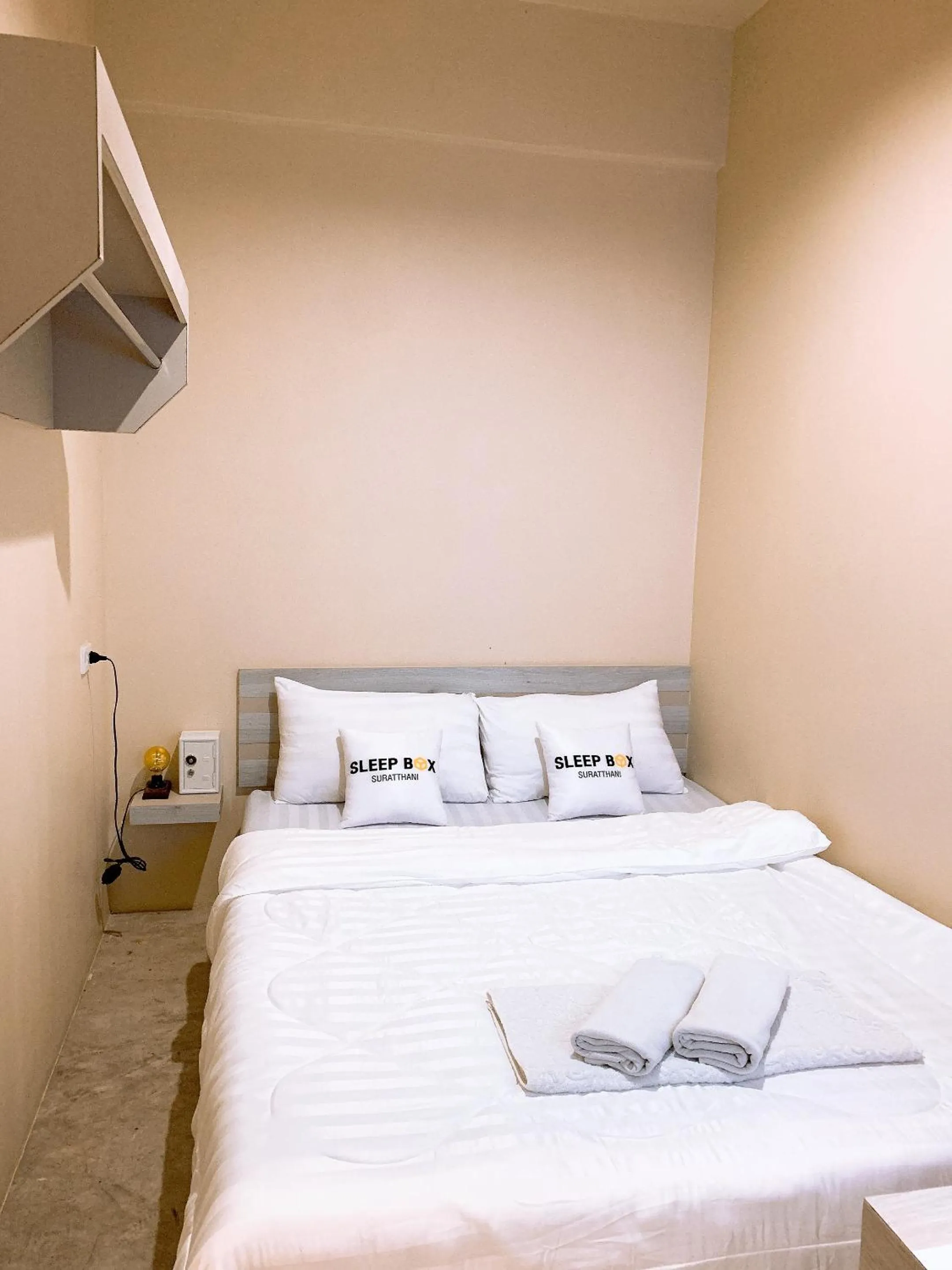 Sleepbox Hostel Suratthani