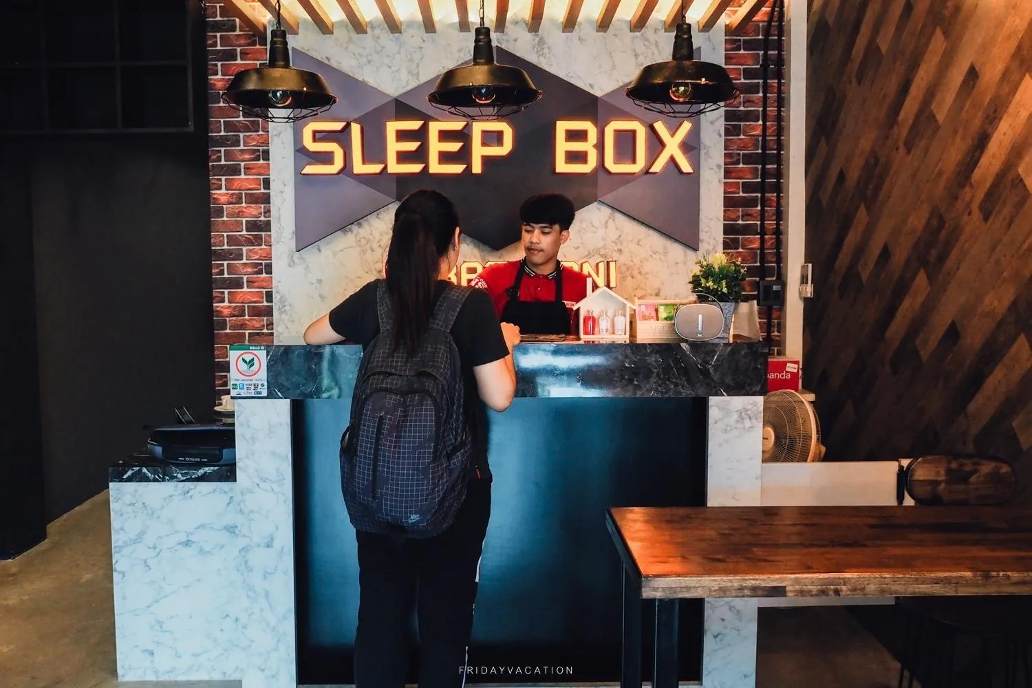 Sleepbox Hostel Suratthani