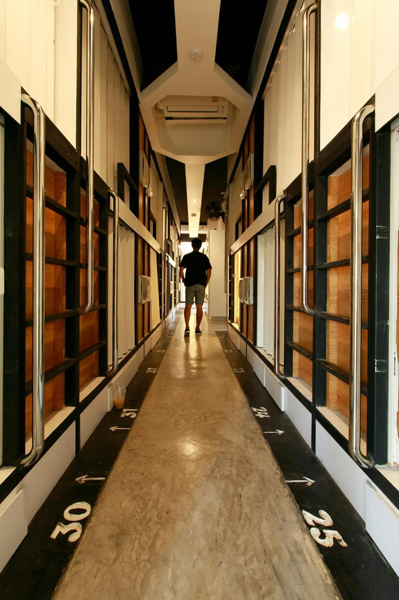 Sleepbox Hostel Suratthani