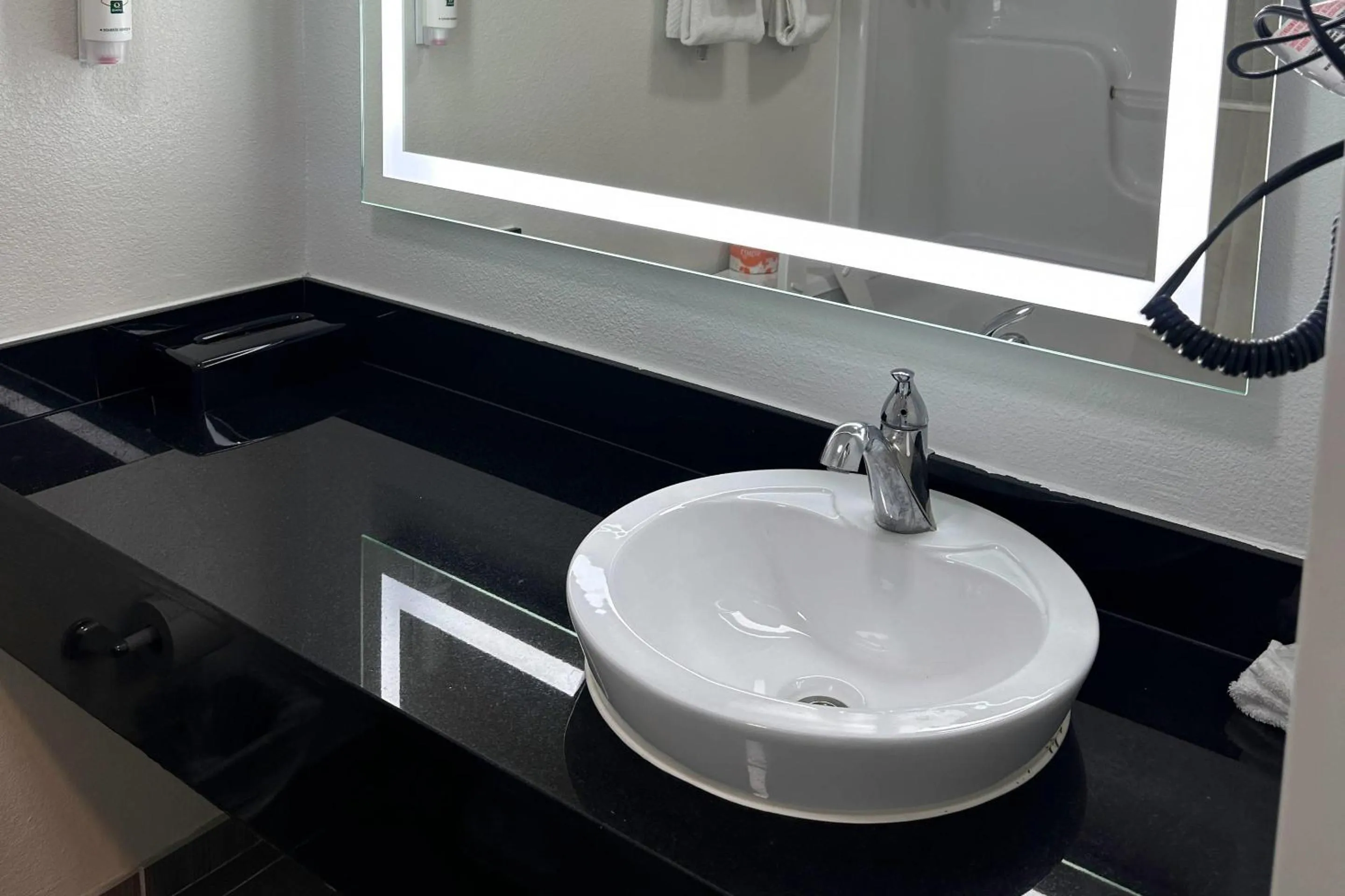 Bedroom in Quality Inn Fishers - Indianapolis