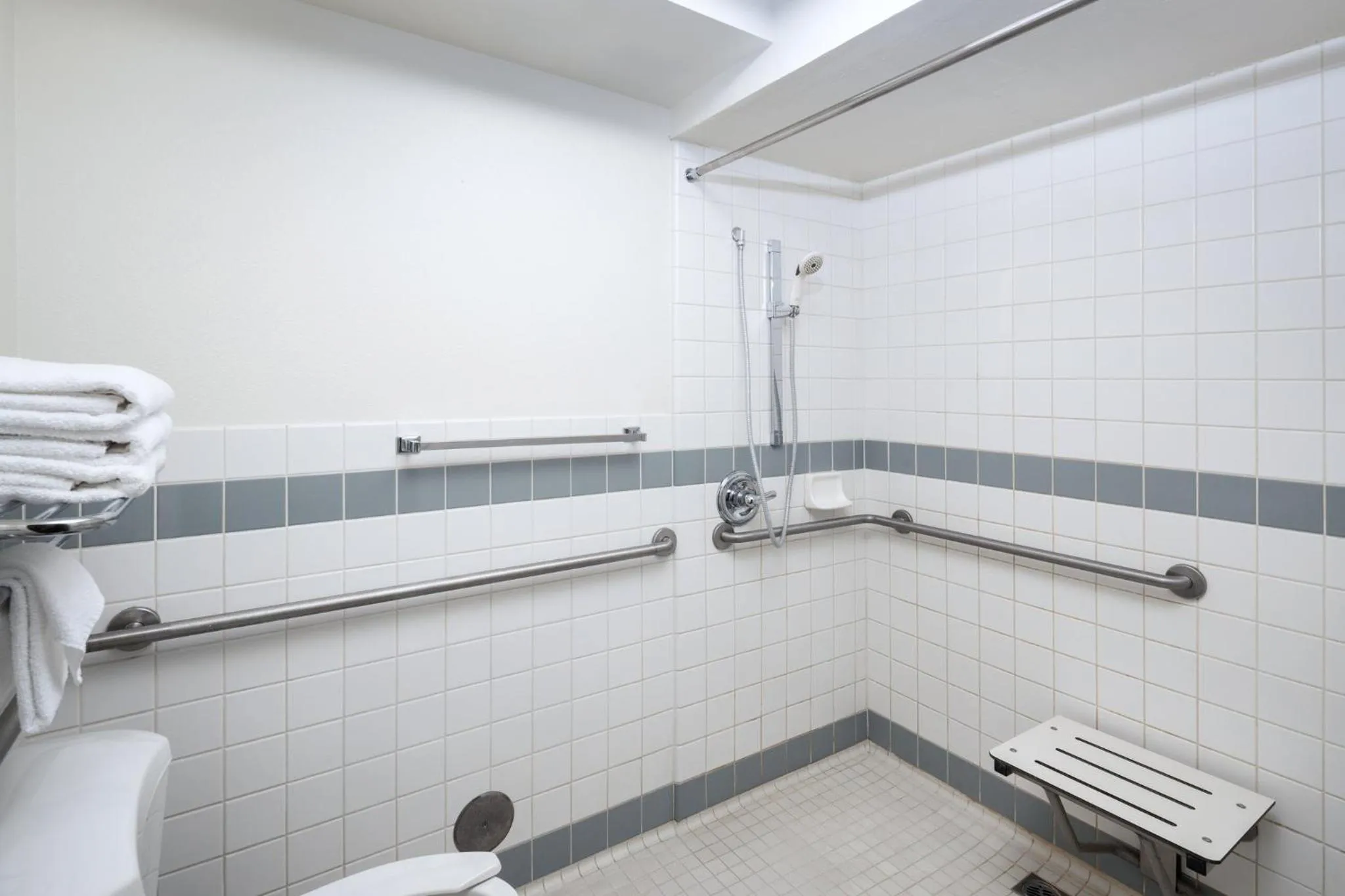 Bathroom in Holiday Inn Redding by IHG