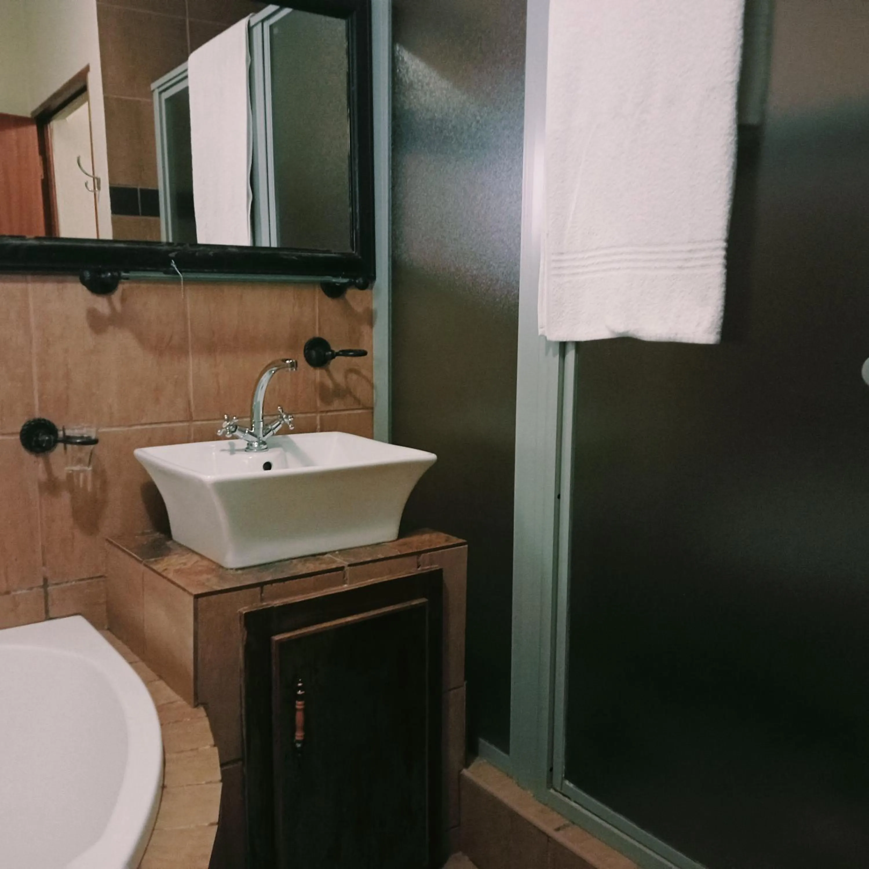 Bathroom in Kuruman Hotel