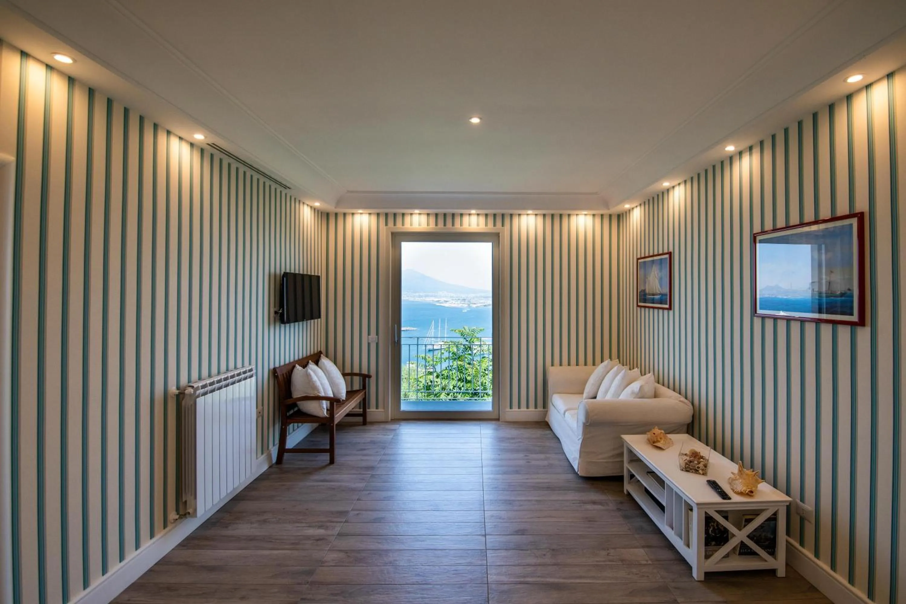 Le Fratte Luxury Home