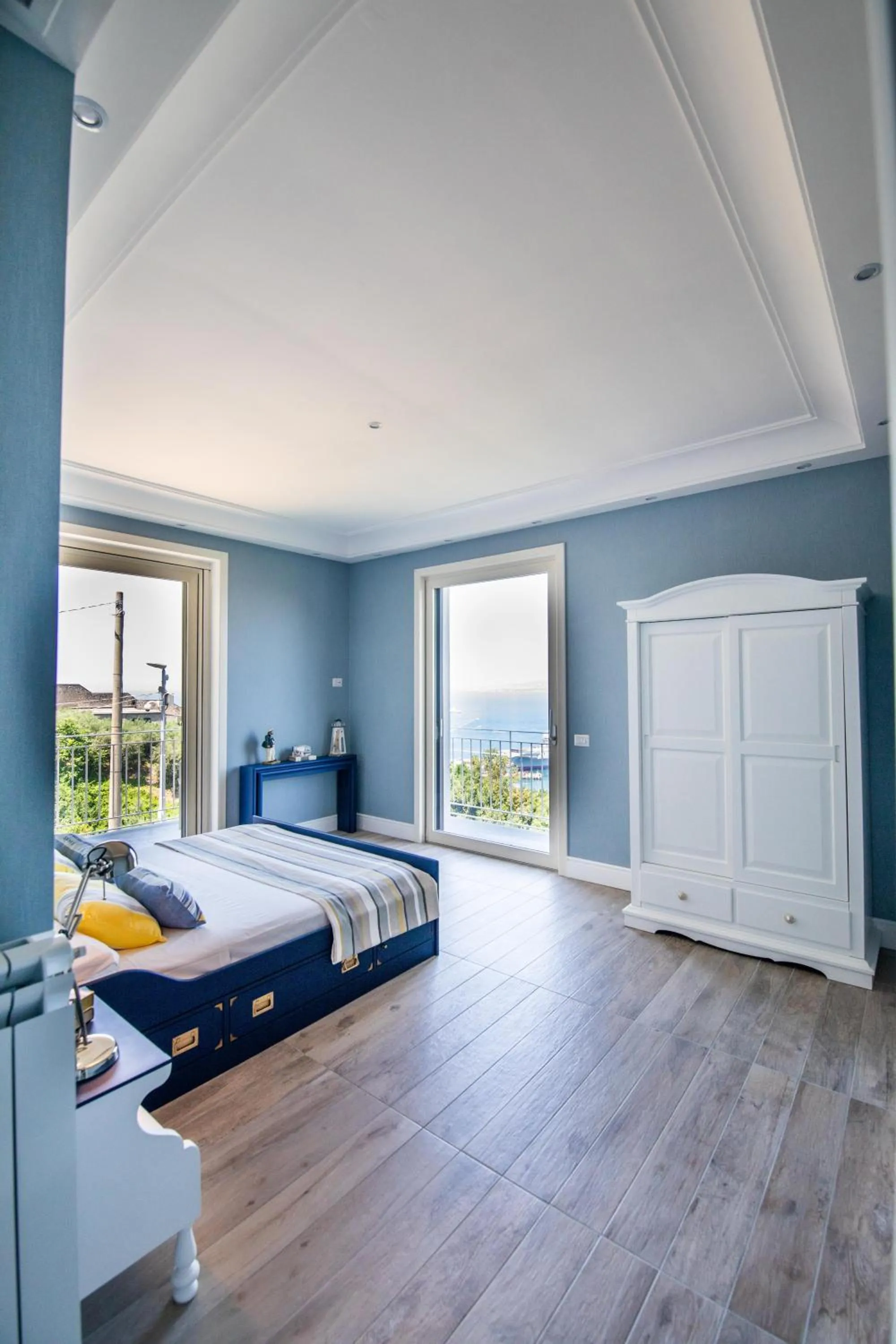 Le Fratte Luxury Home