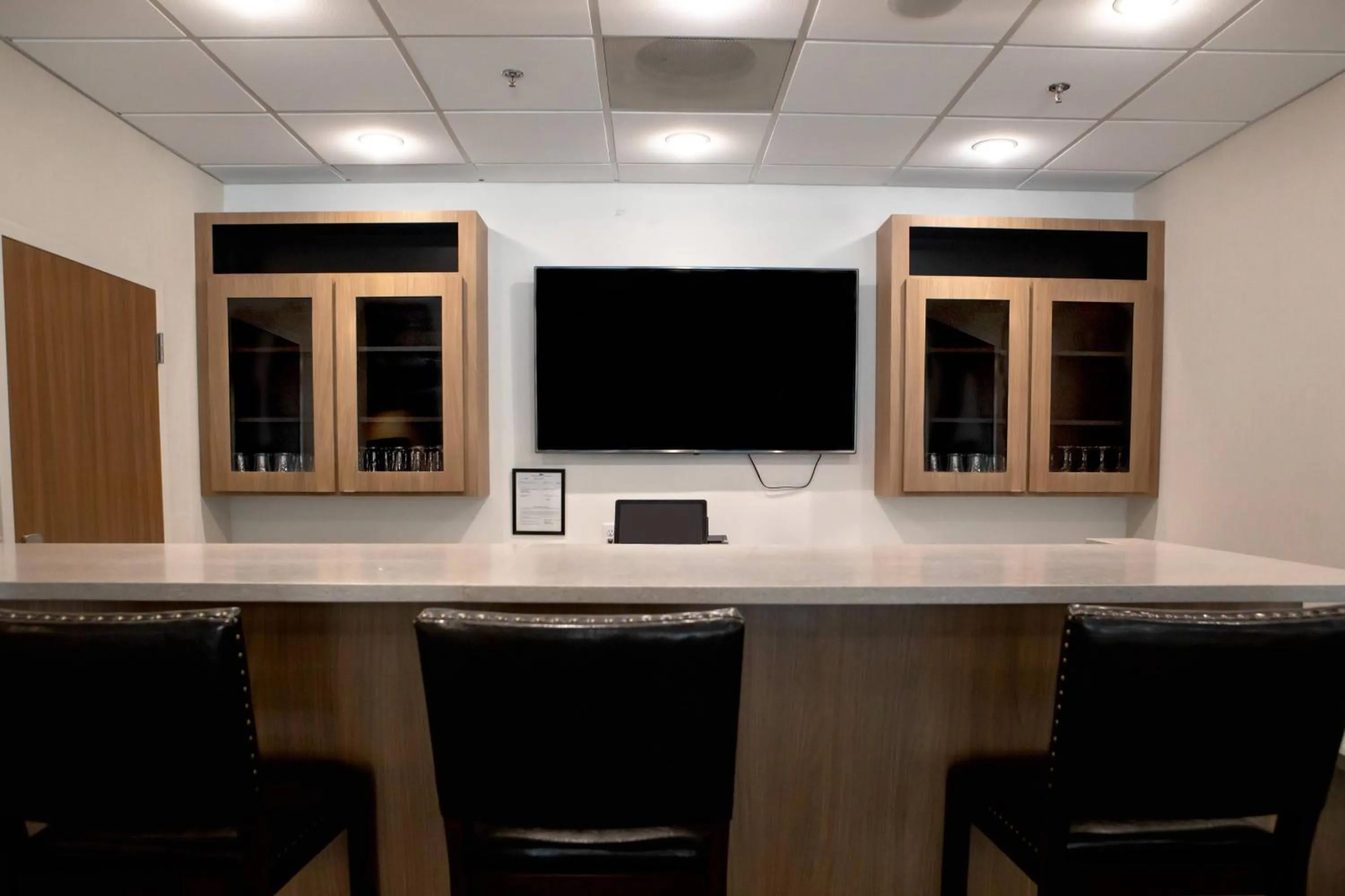 Lounge or bar in Fairfield Inn & Suites by Marriott Richmond Airport