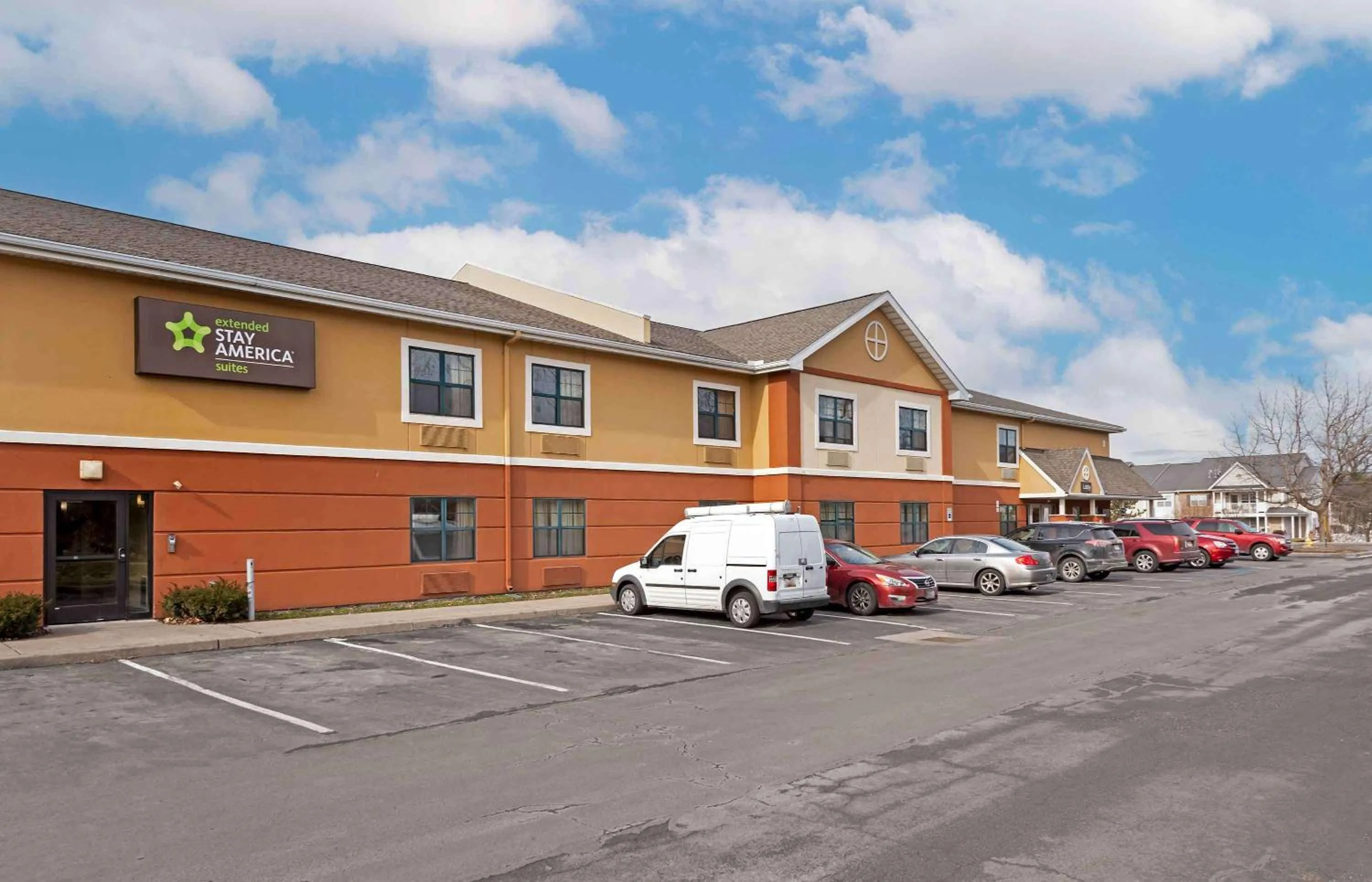 Property building in Extended Stay America Suites - Rochester - Greece