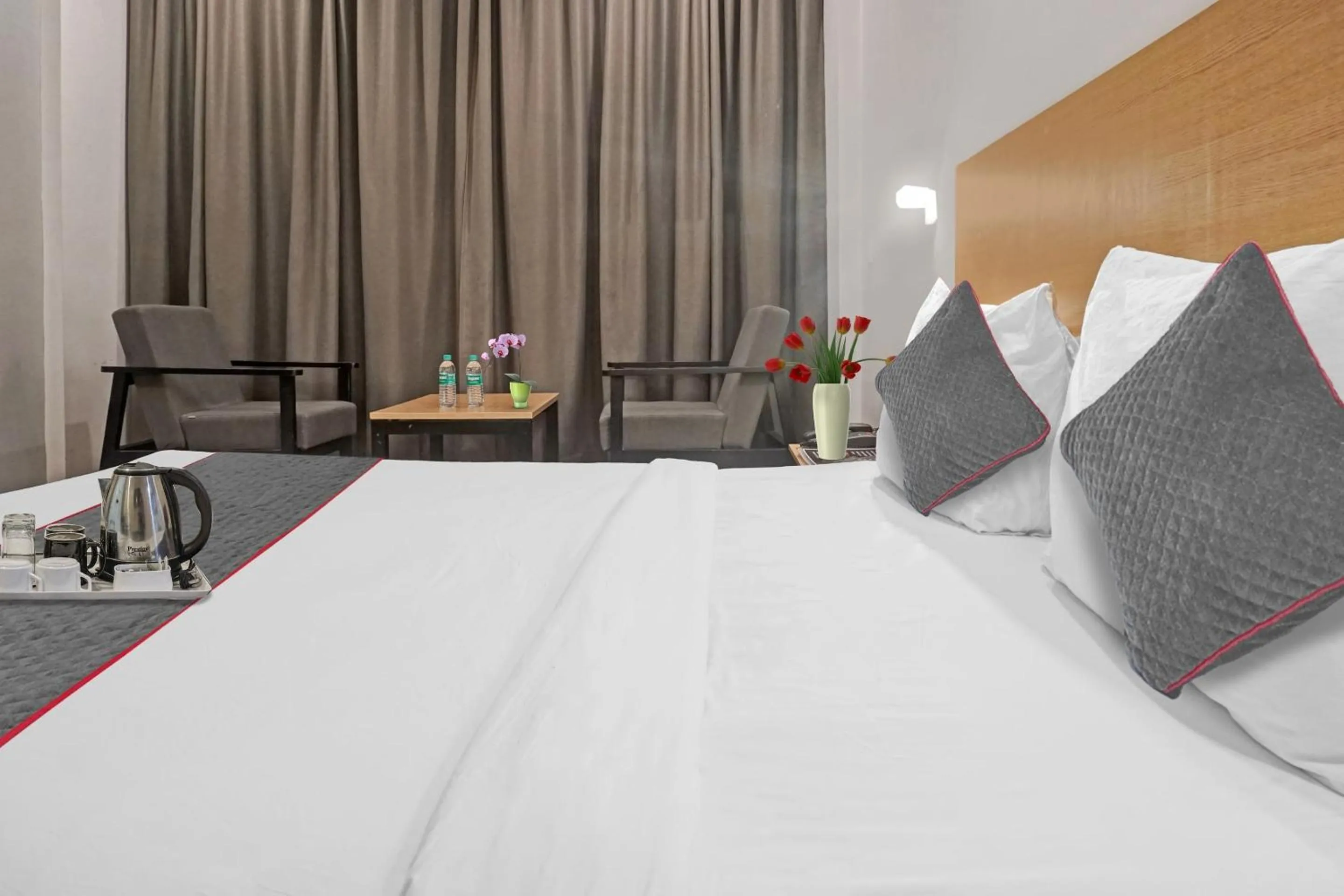 Bedroom, Bed in Townhouse Somani TC