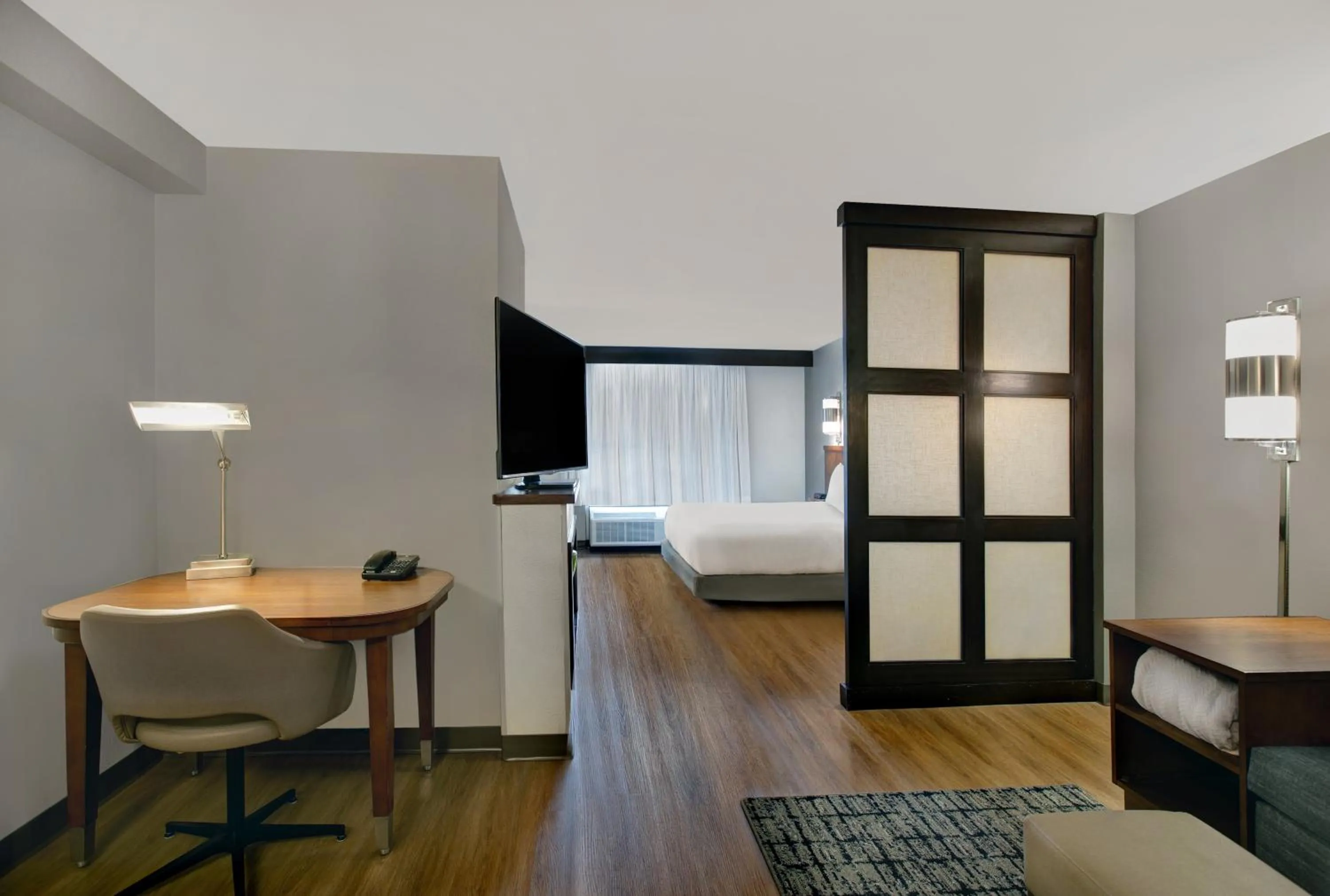 Bed in Hyatt Place Jackson Ridgeland