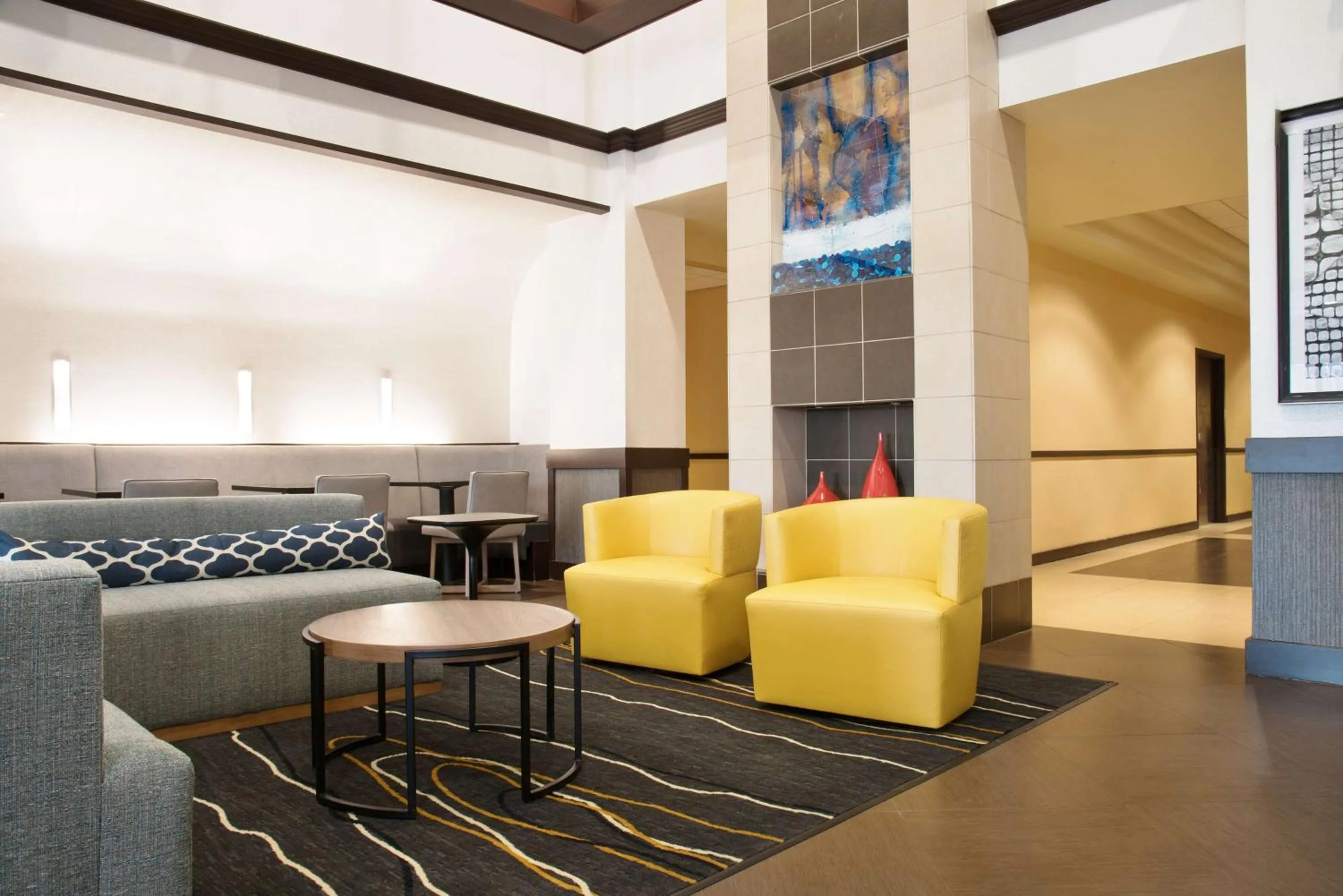 Lobby or reception in Hyatt Place Minneapolis Eden Prairie