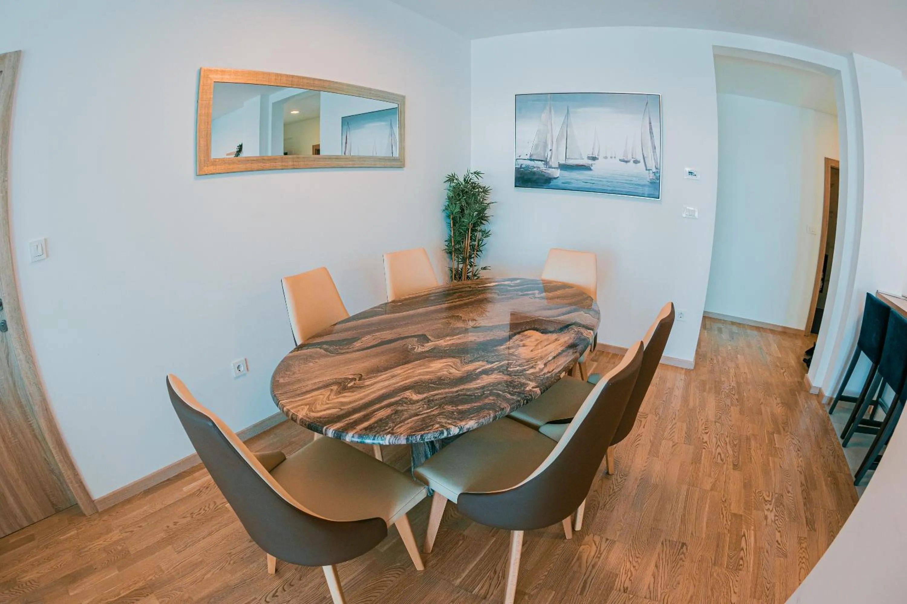Dining area in Kaneo beach hotel Novalja