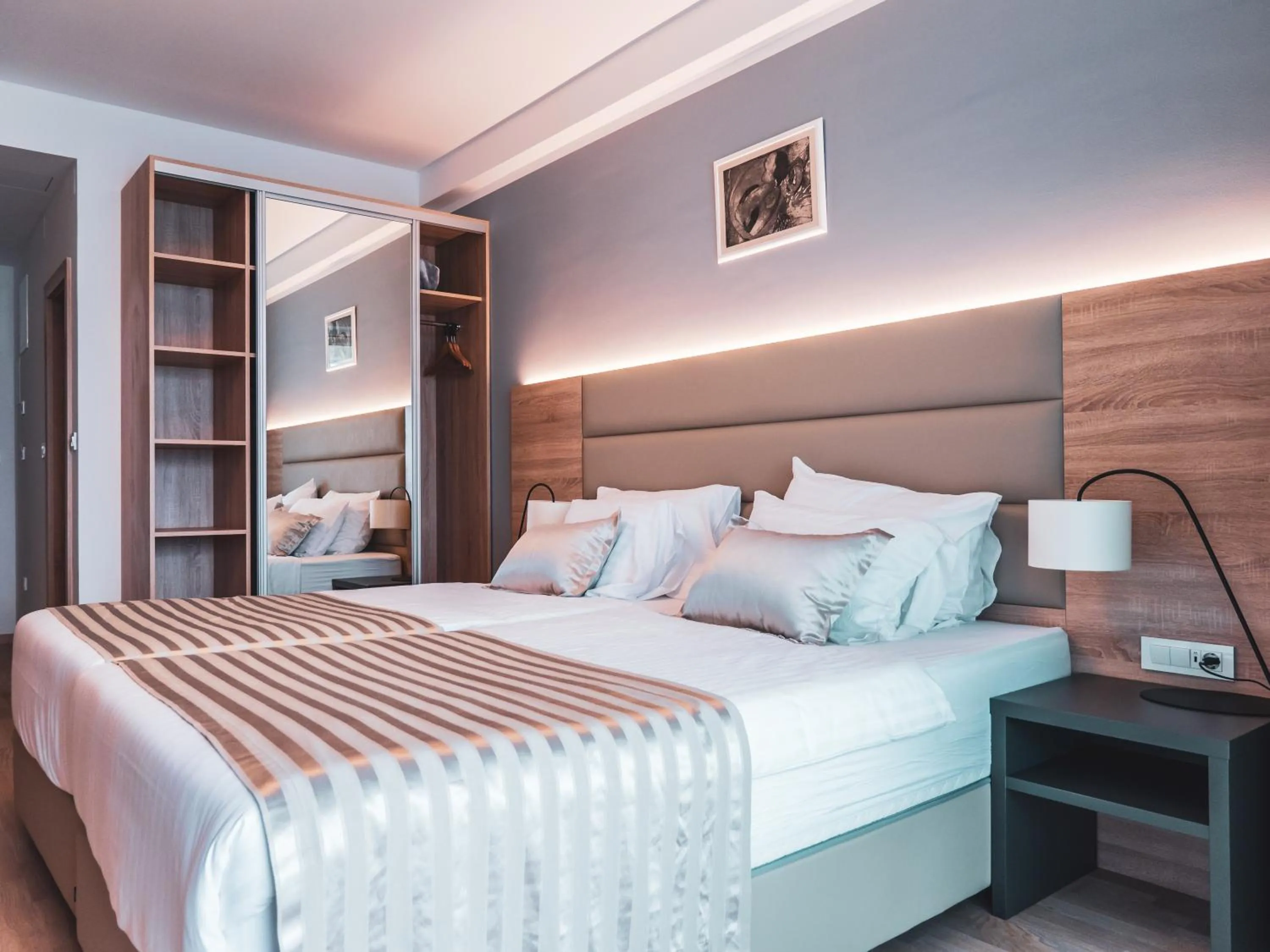 Bed in Kaneo beach hotel Novalja