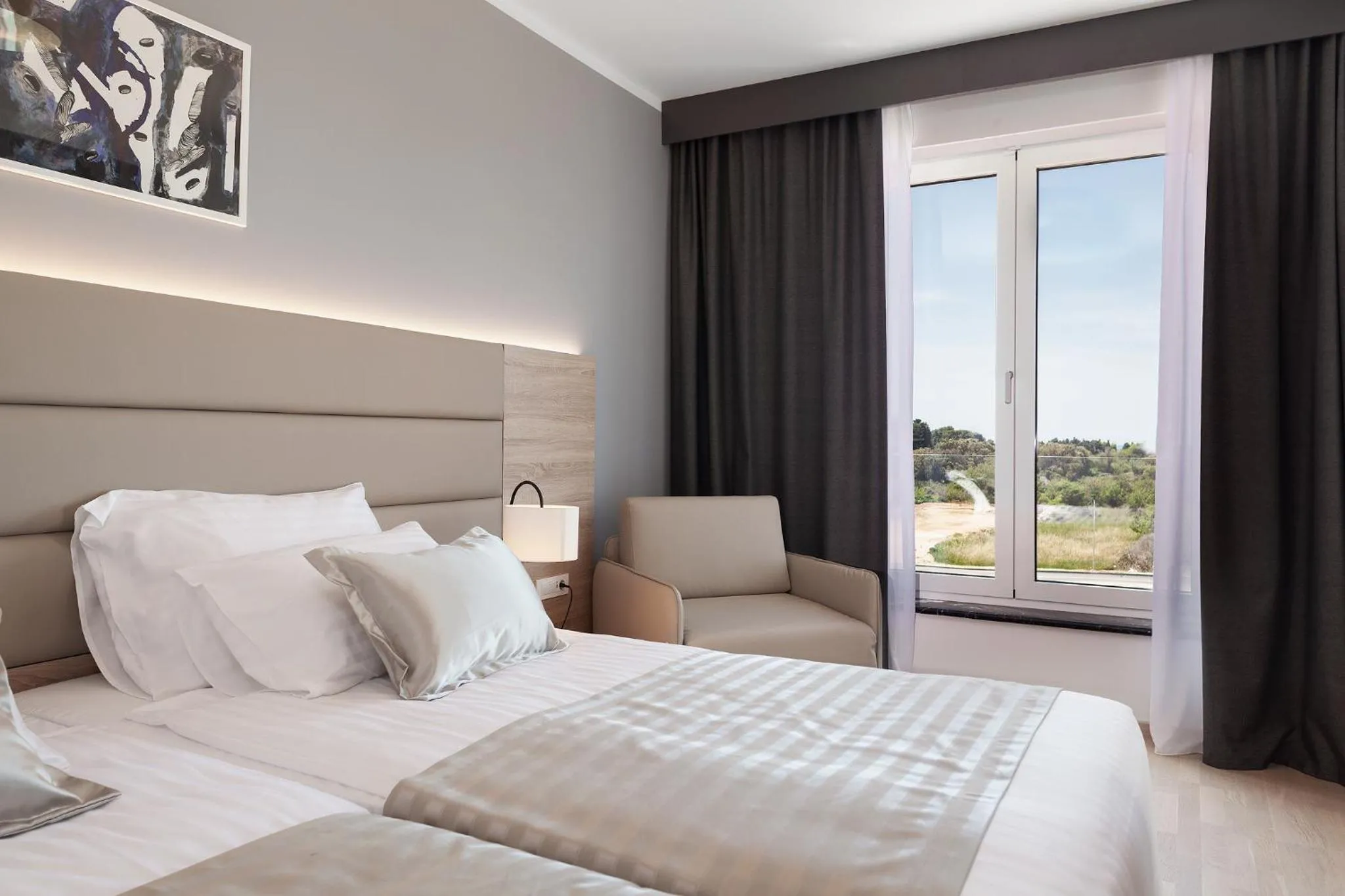 Bed in Kaneo beach hotel Novalja