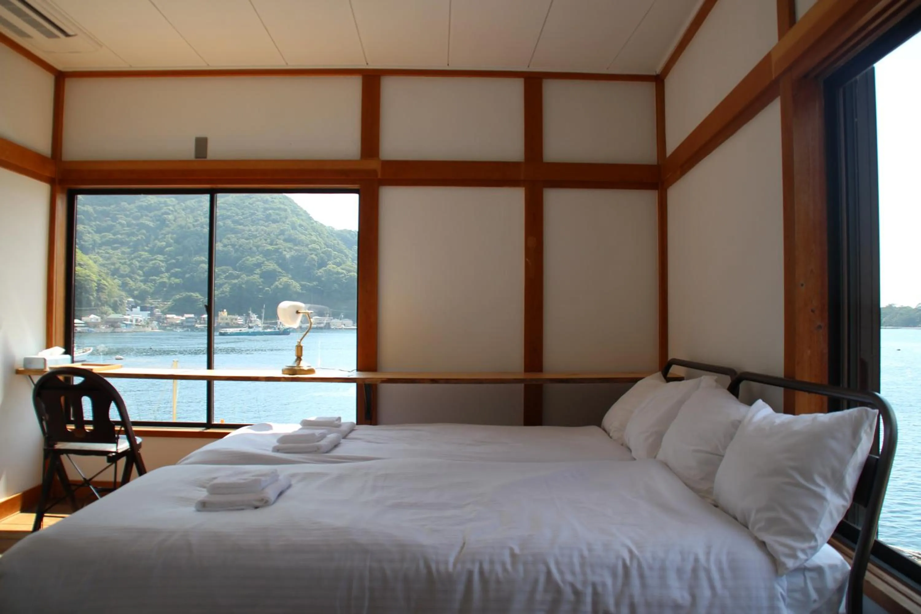 Bed in Tagore Harbor Hostel