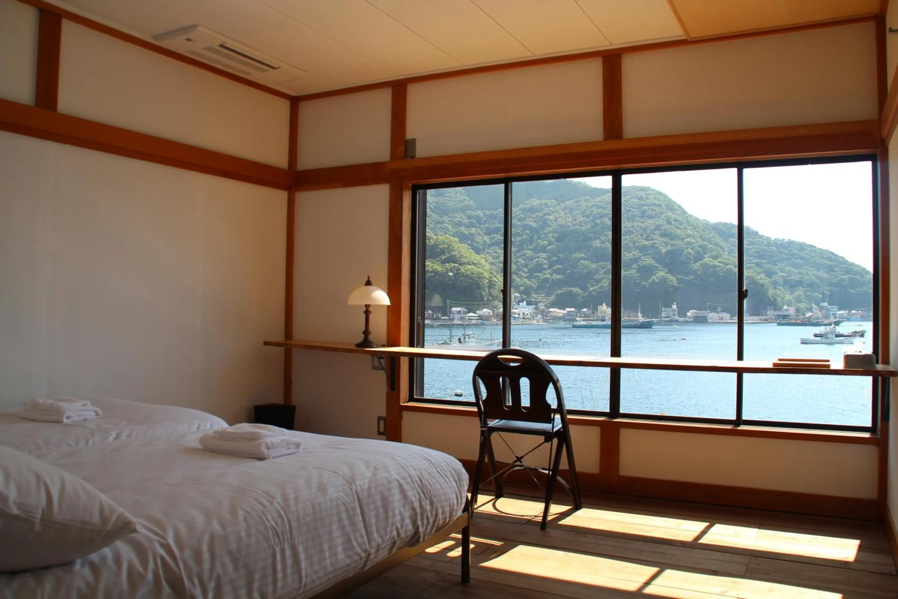 Bed in Tagore Harbor Hostel