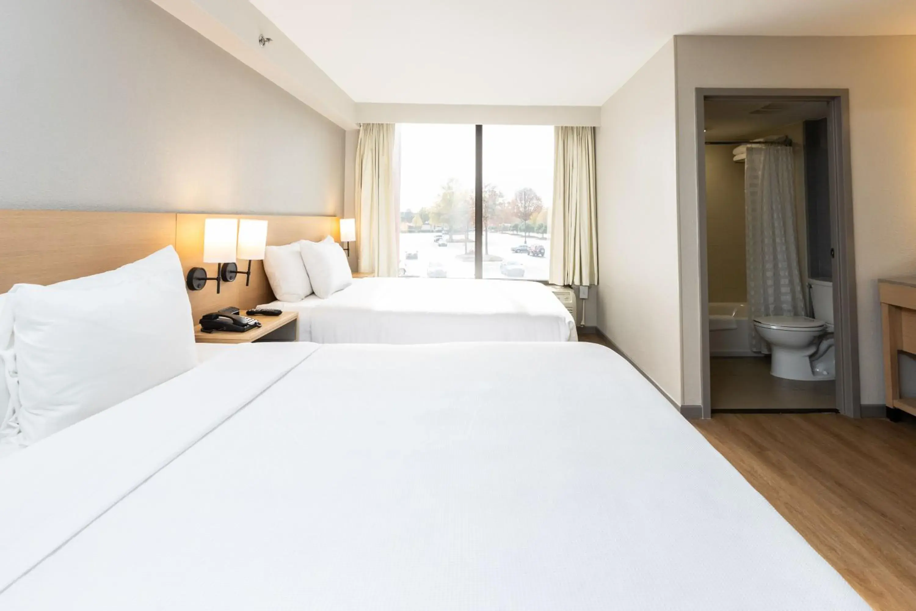 Double Room with Two Double Beds and Accessible Tub - Disability Access in Hyatt Place Charlotte Arrowood Double Room with Two Double Beds and Accessible Tub - Disability Access in Hyatt Place Charlotte Arrowood