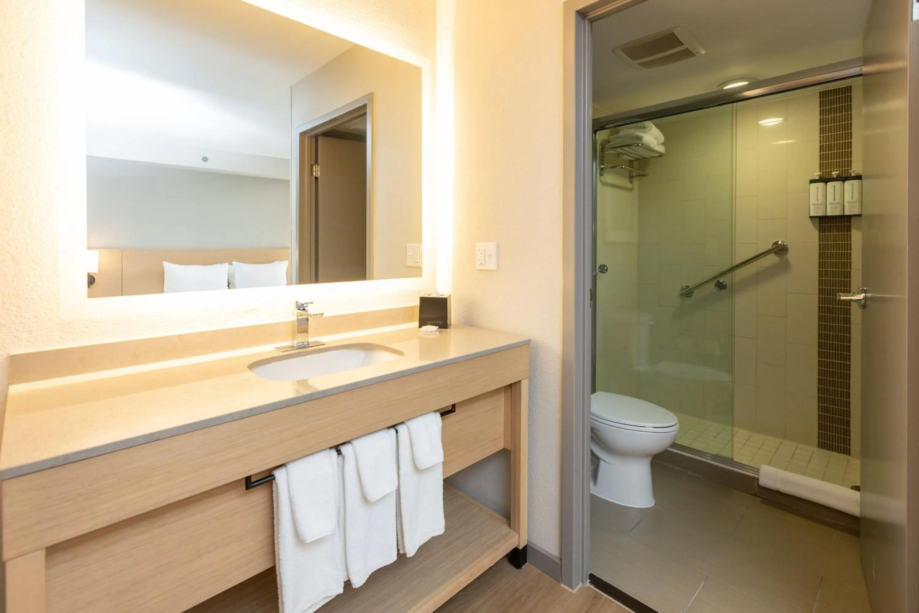 Hyatt Place Charlotte Arrowood