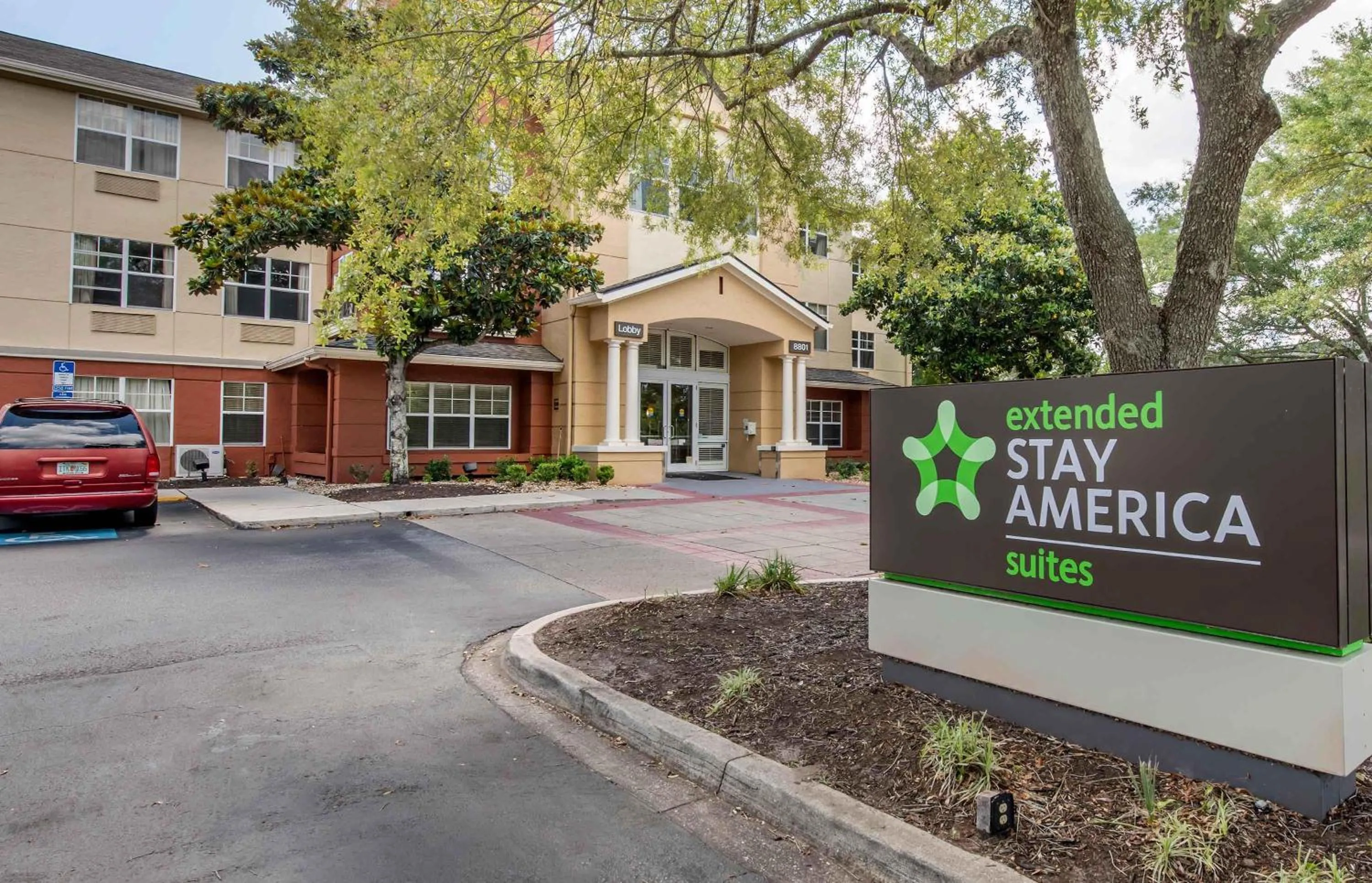 Property building in Extended Stay America Suites - Jacksonville - Deerwood Park
